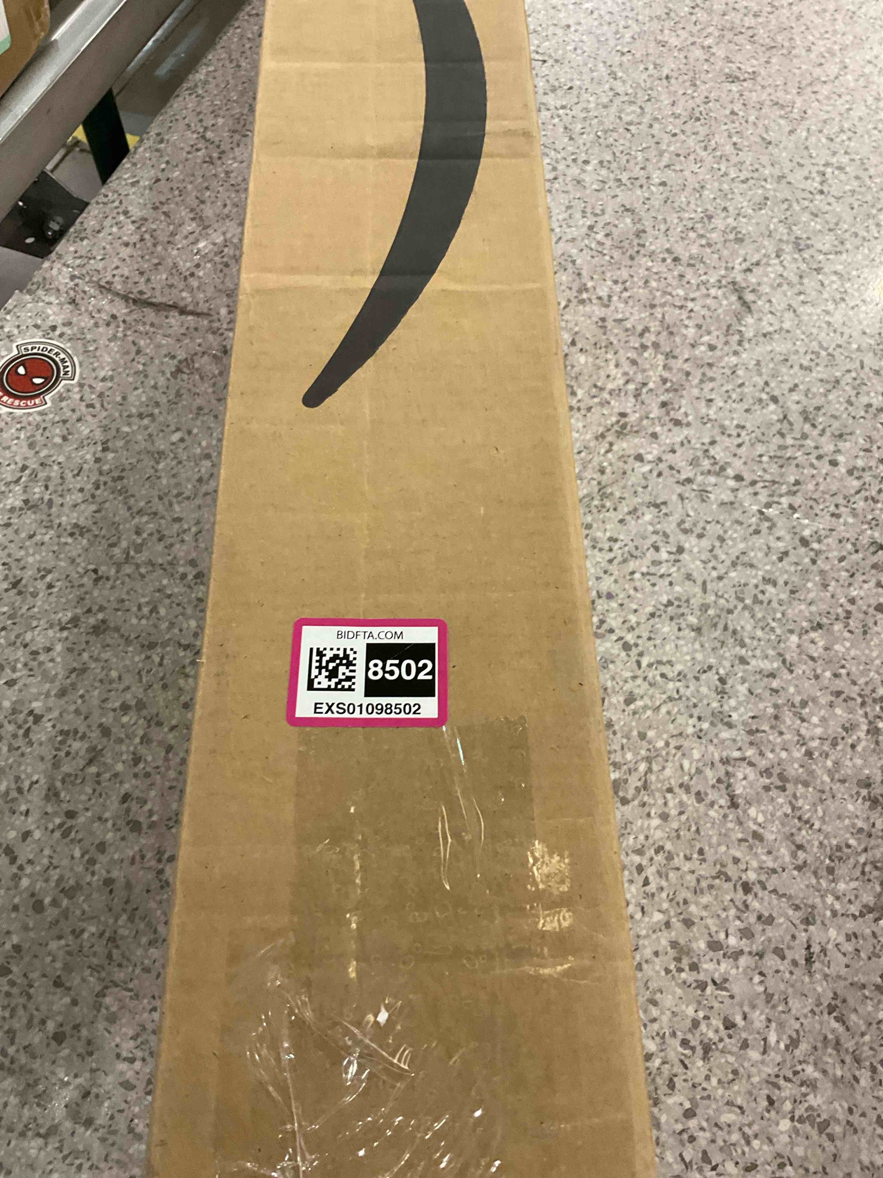 https://s3.amazonaws.com/lotting-images-prod/BargainHunt/EXS01098502_1715959743949.jpeg