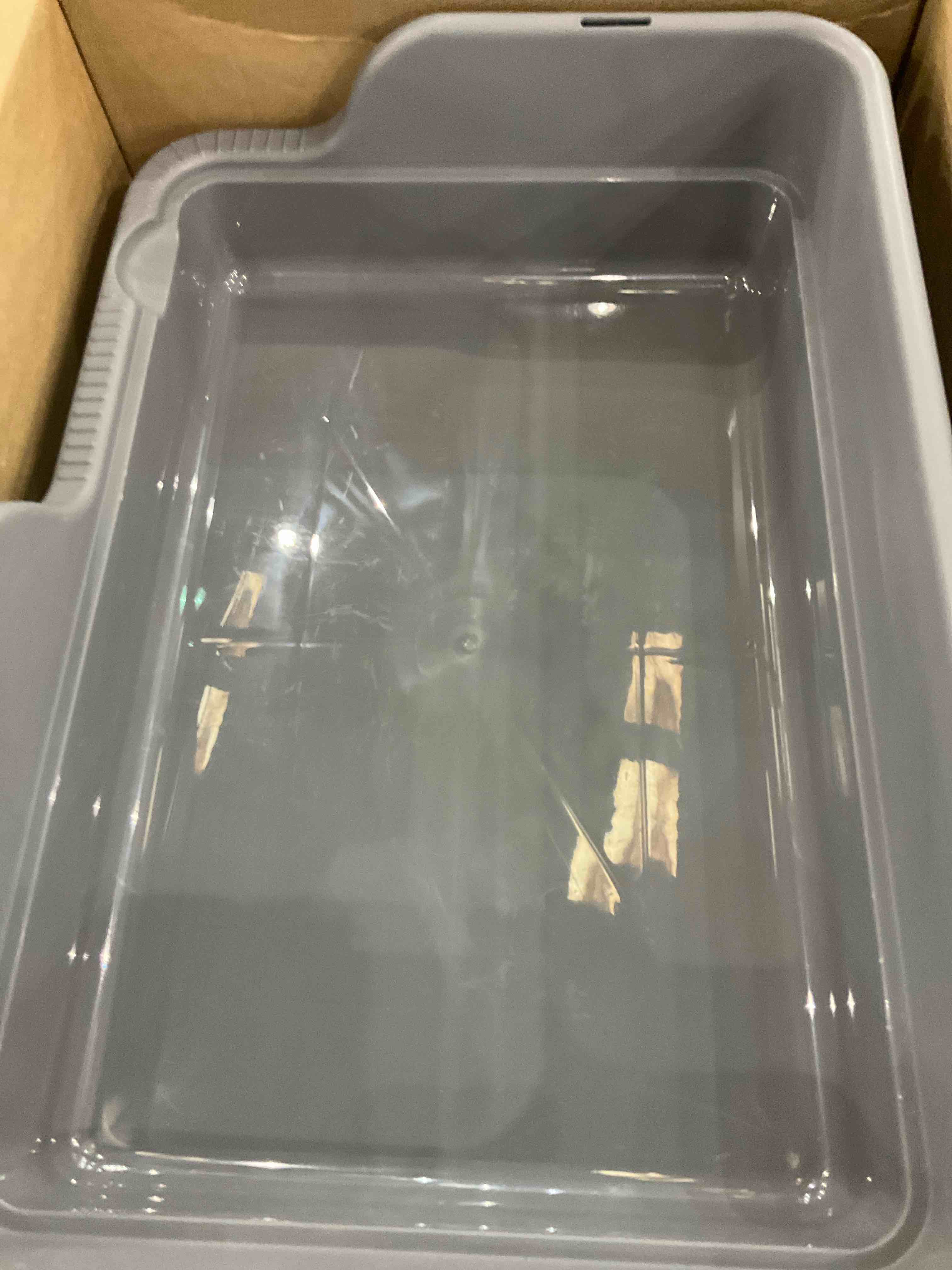 https://s3.amazonaws.com/lotting-images-prod/BargainHunt/EXS01098562_1715970724980.jpeg
