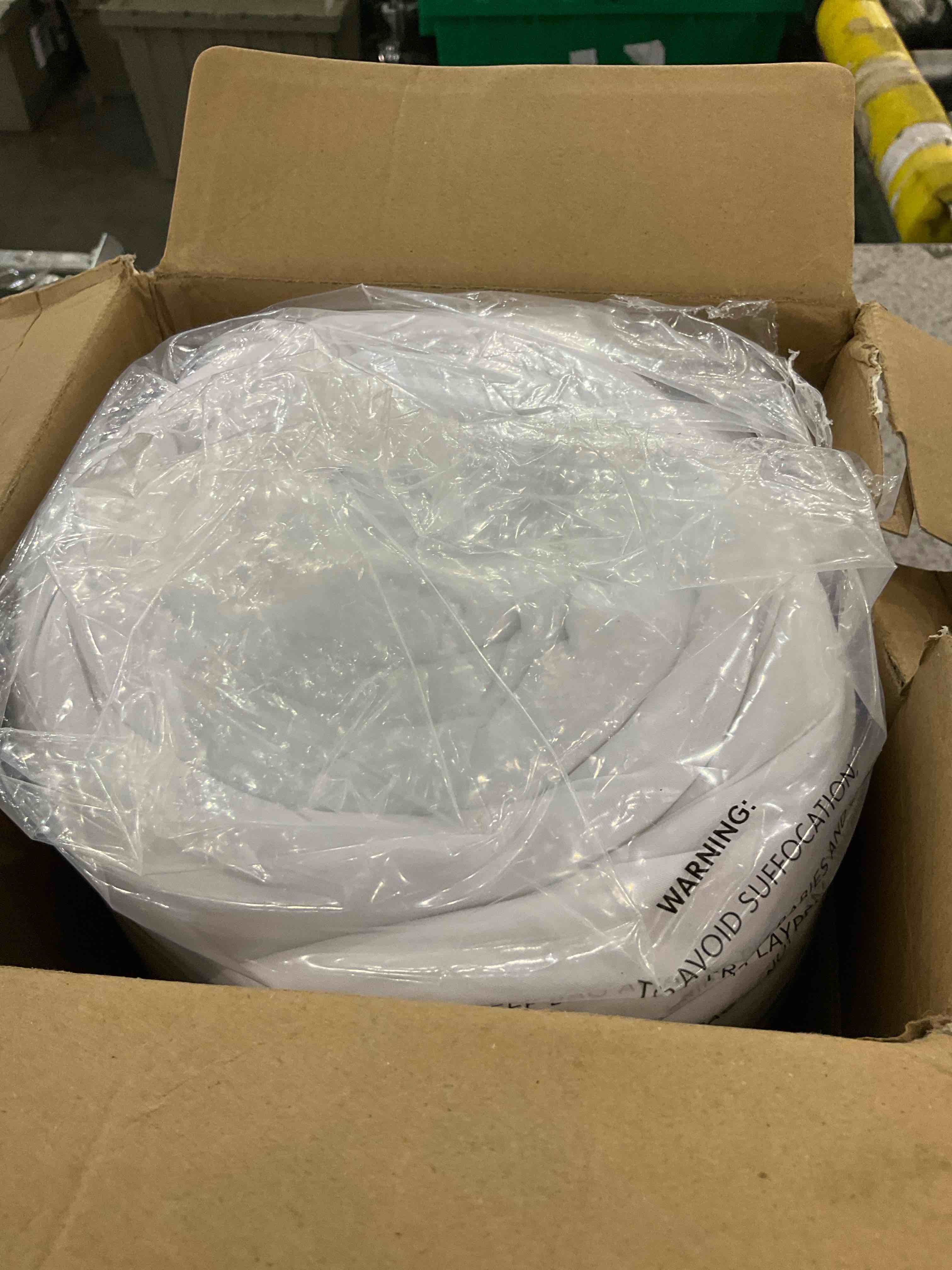 Bedsure Tufted Boho Comforter Set Twin - White Boho Bedding Comforter Set, 2 Pieces Farmhouse Shabby Chic Embroidery Bed Set, Soft Jacquard Comforter for All Seasons