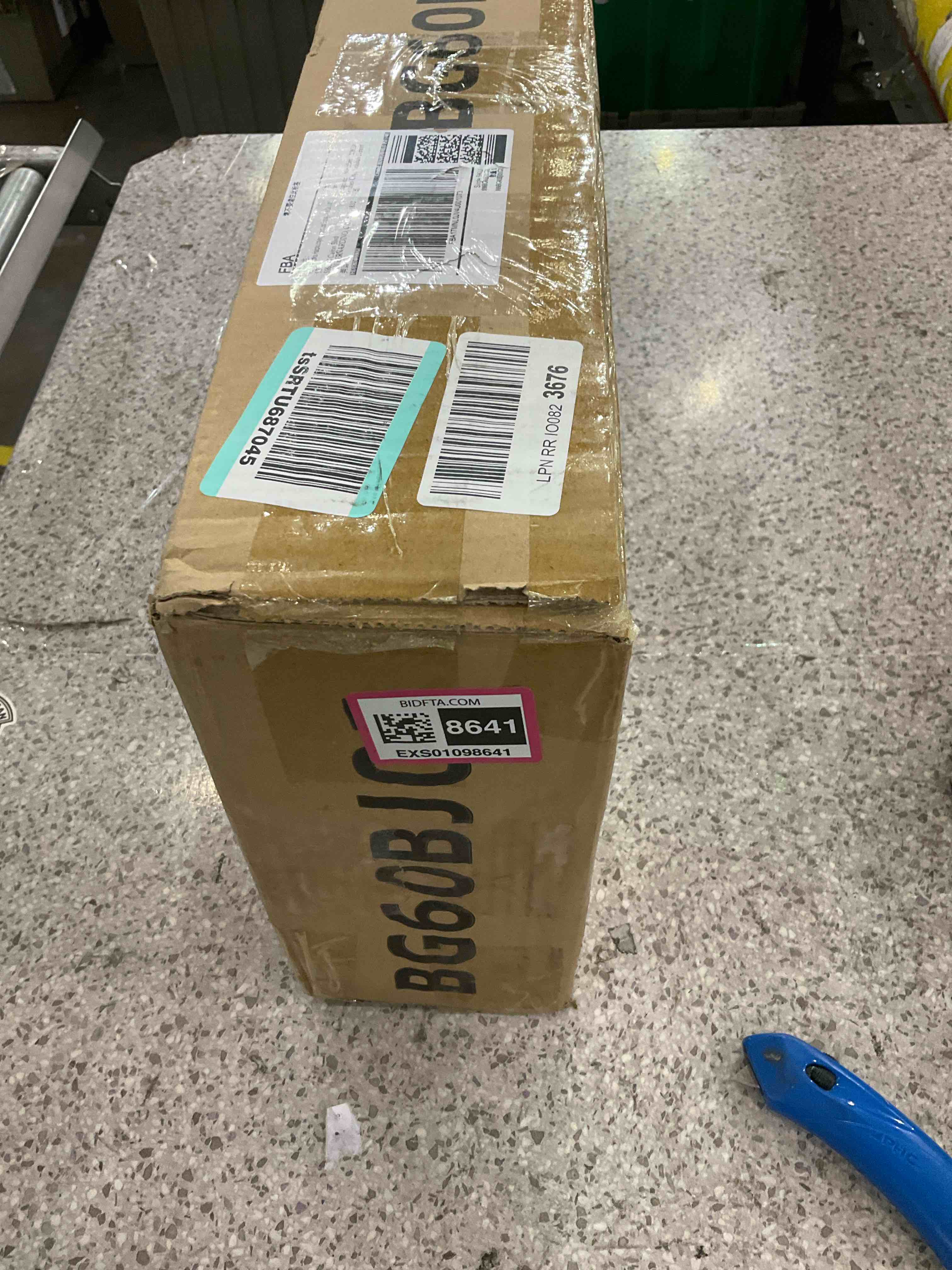 https://s3.amazonaws.com/lotting-images-prod/BargainHunt/EXS01098641_1716211829596.jpeg
