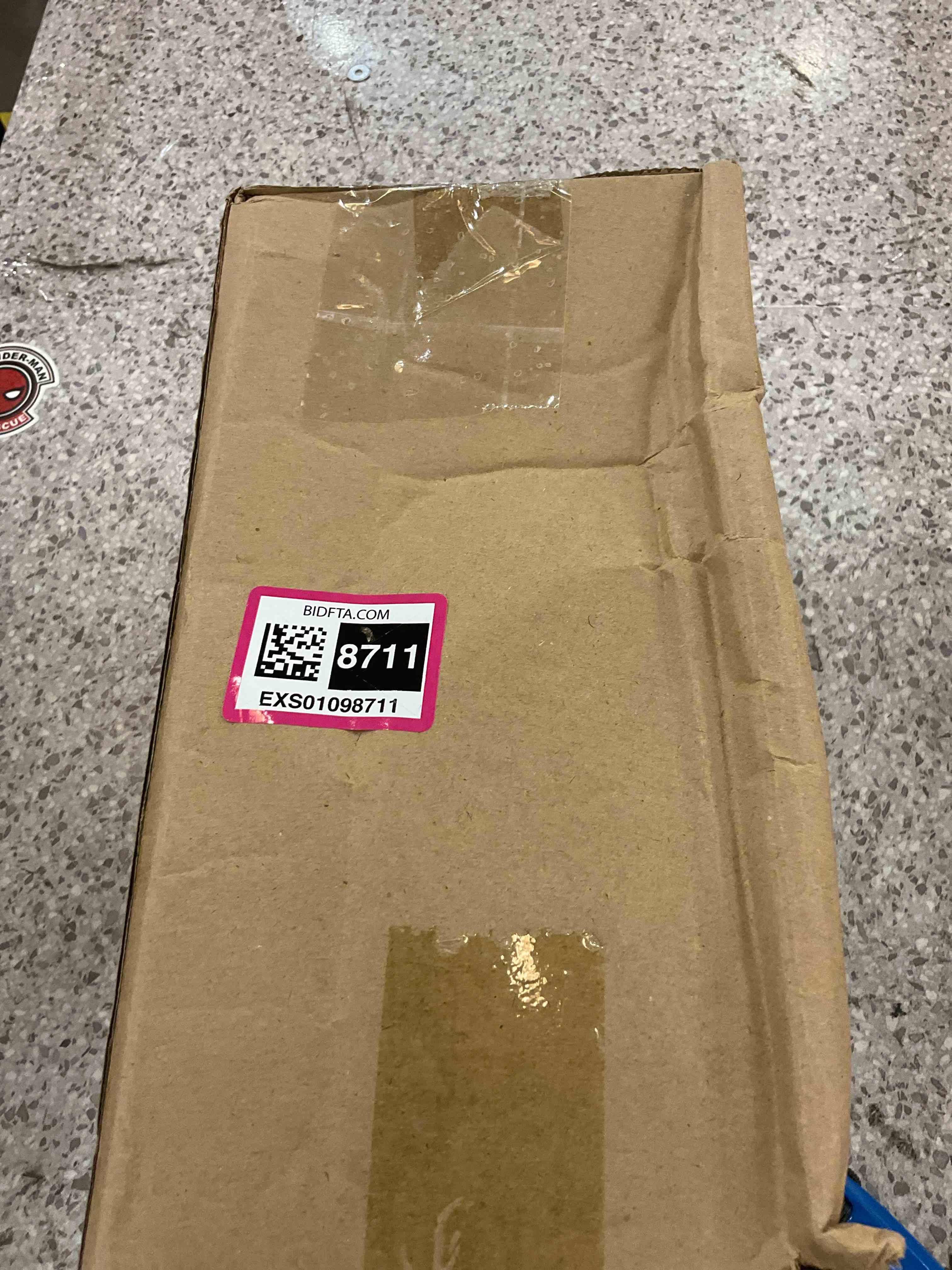 https://s3.amazonaws.com/lotting-images-prod/BargainHunt/EXS01098711_1716219324257.jpeg