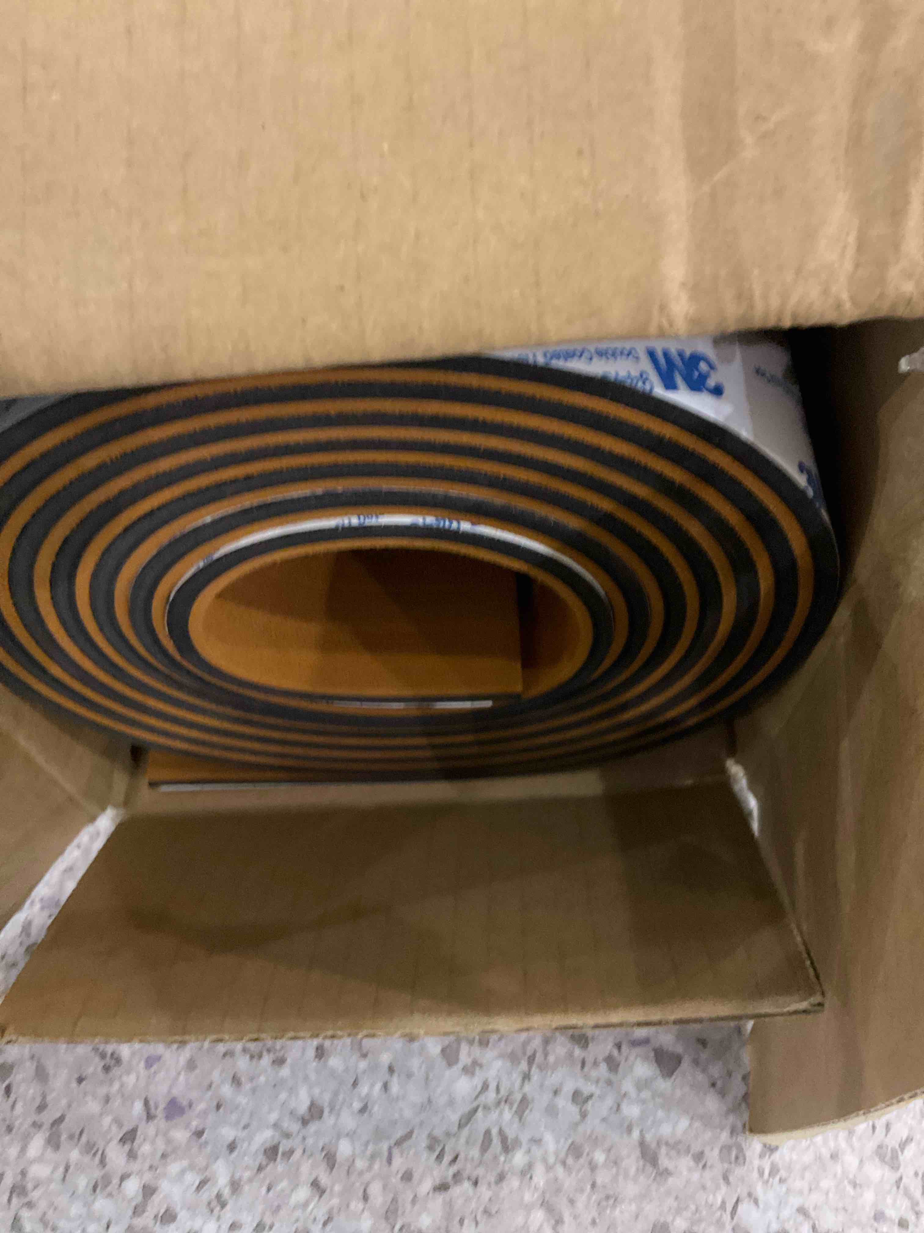 https://s3.amazonaws.com/lotting-images-prod/BargainHunt/EXS01098731_1716223765863.jpeg