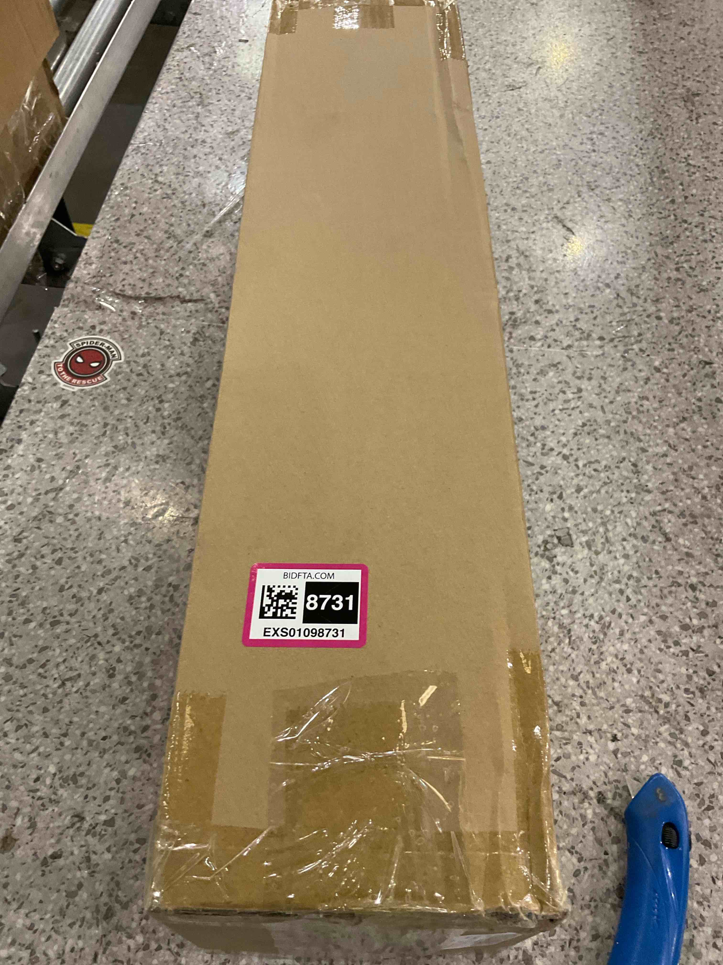https://s3.amazonaws.com/lotting-images-prod/BargainHunt/EXS01098731_1716223784592.jpeg