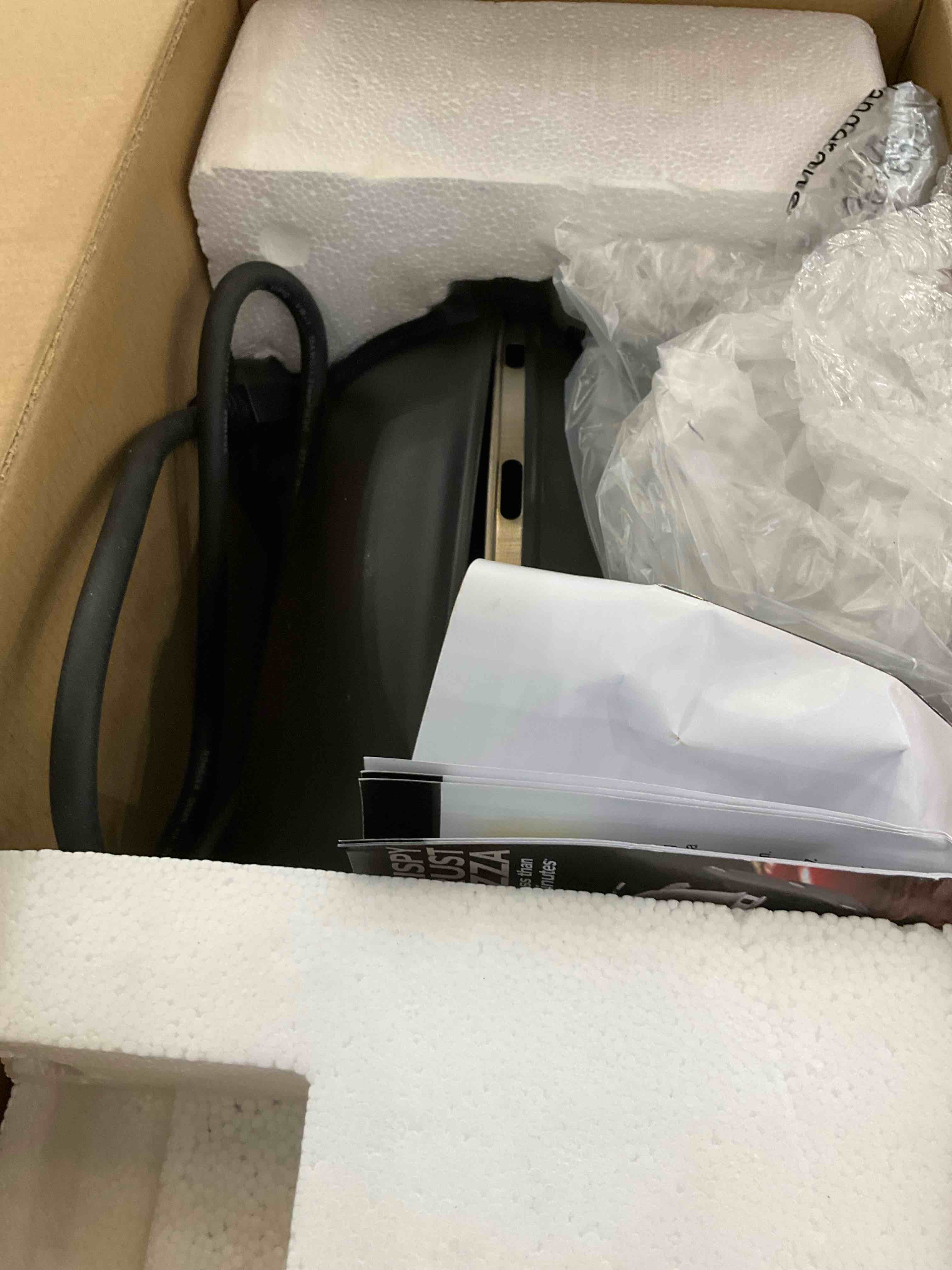 https://s3.amazonaws.com/lotting-images-prod/BargainHunt/EXS01098759_1716226616558.jpeg