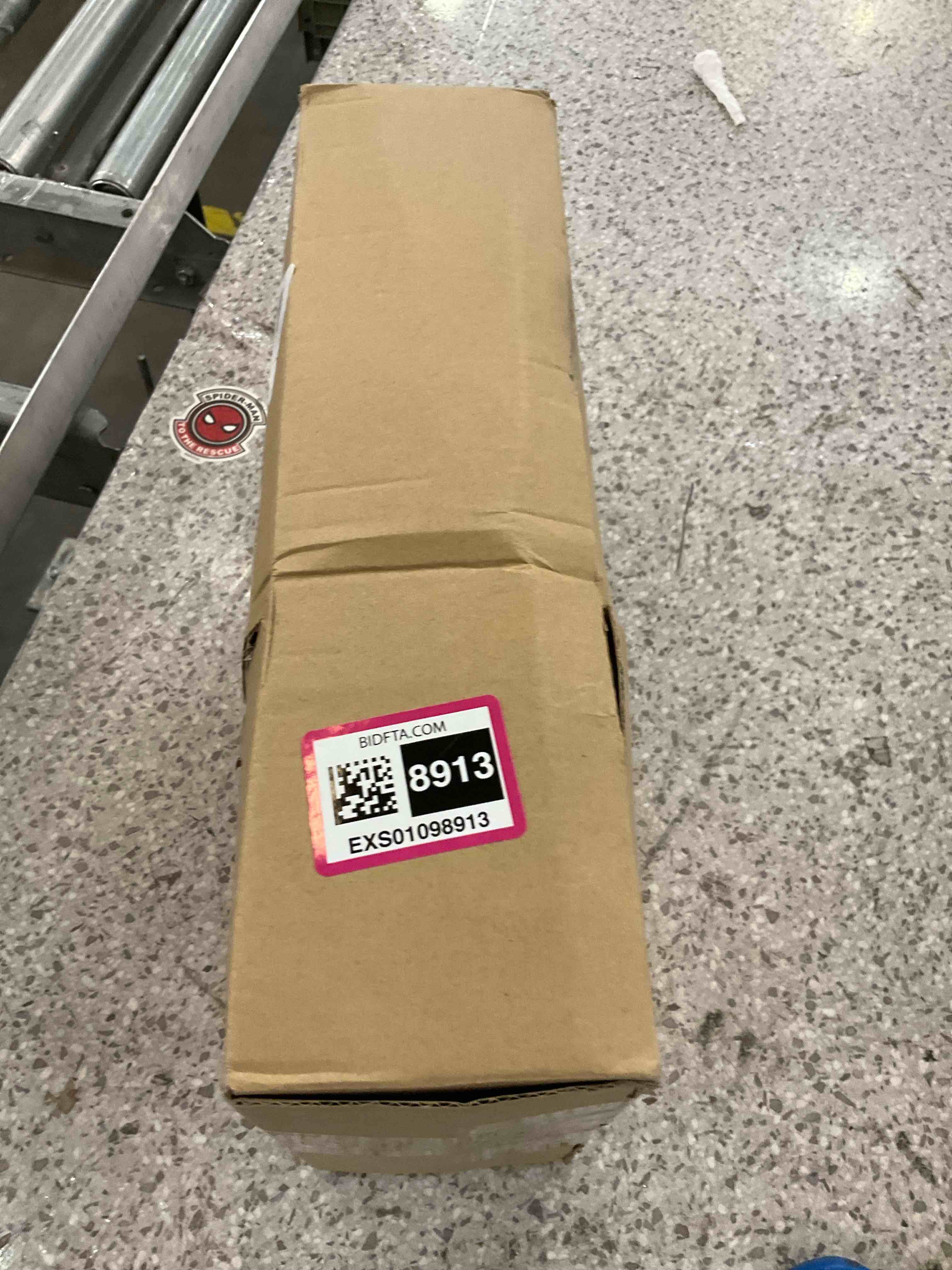 https://s3.amazonaws.com/lotting-images-prod/BargainHunt/EXS01098913_1716305228704.jpeg
