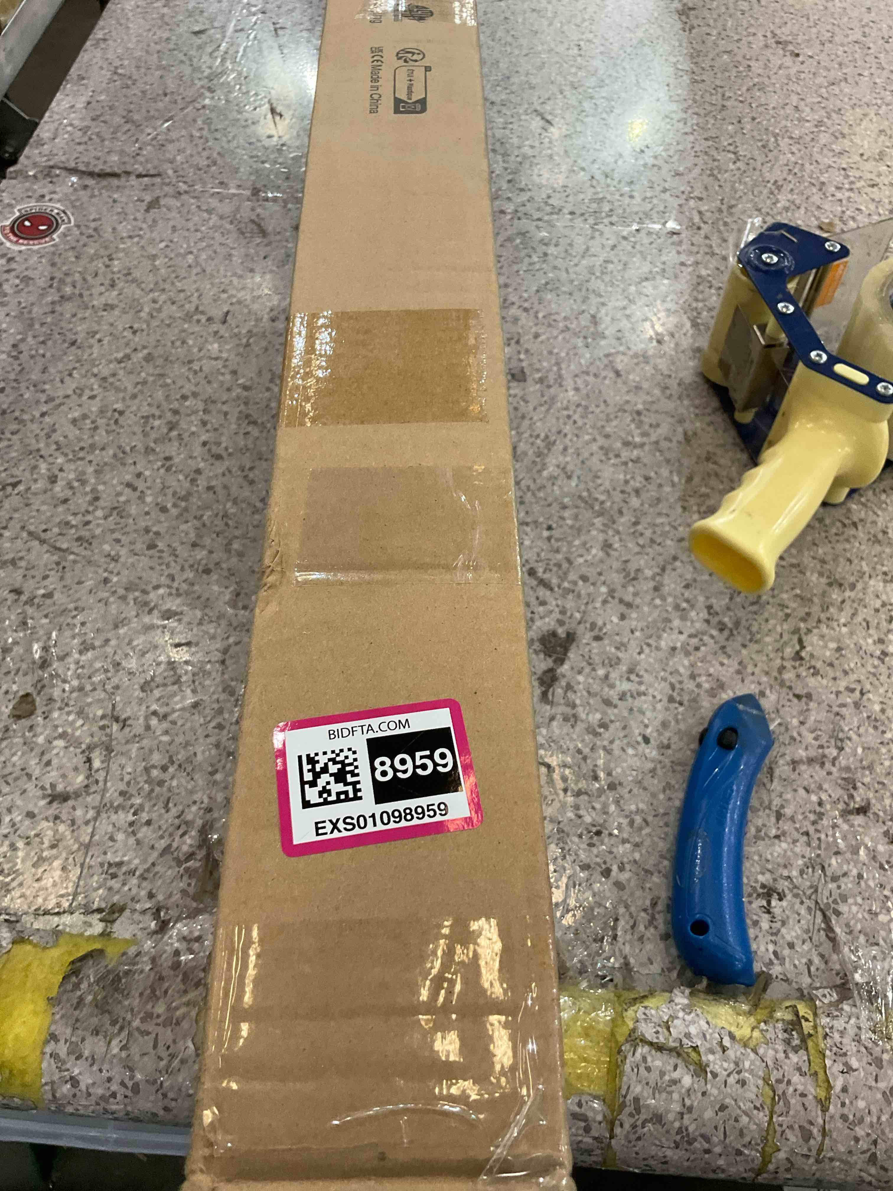 https://s3.amazonaws.com/lotting-images-prod/BargainHunt/EXS01098959_1716313960584.jpeg