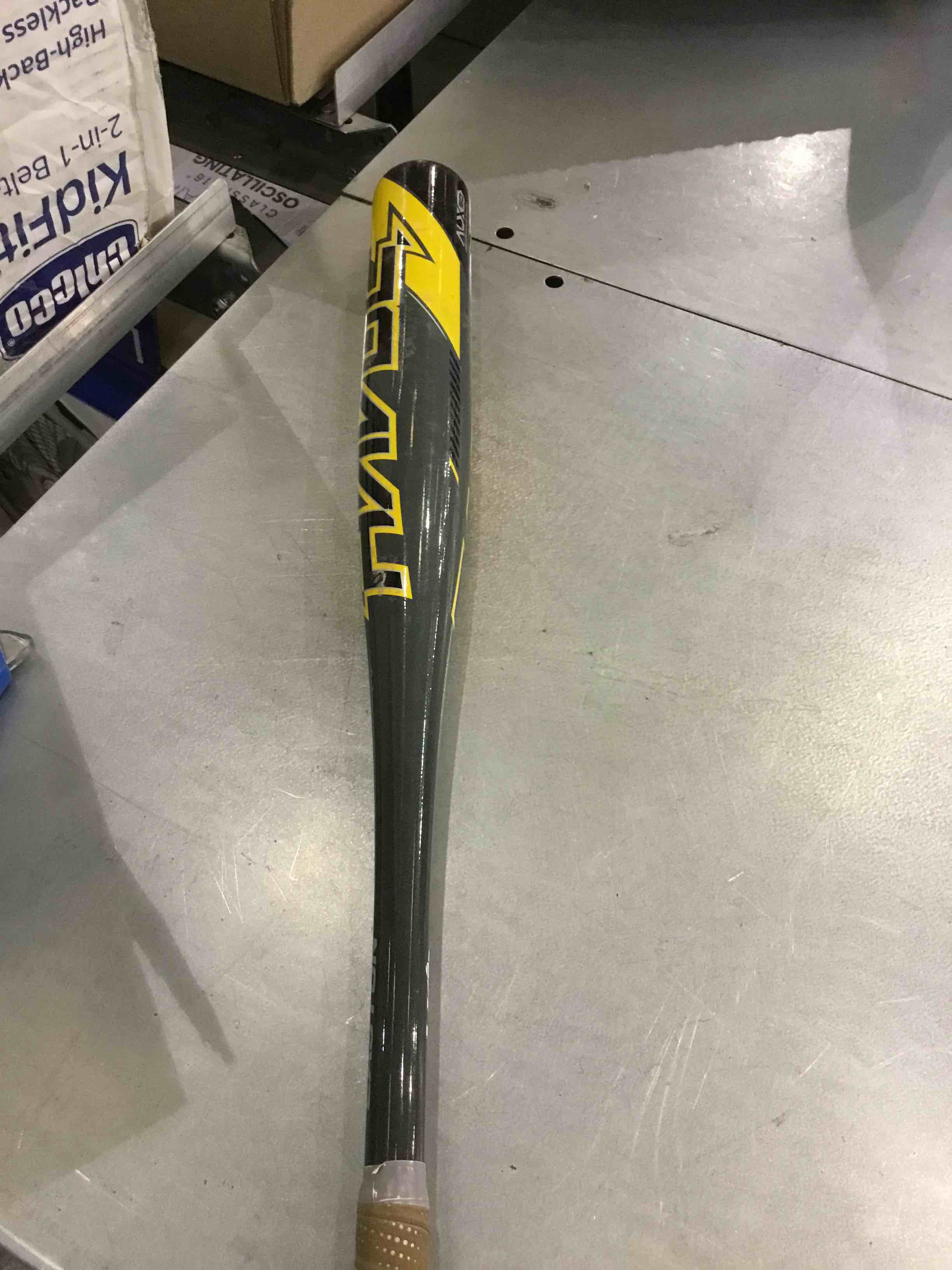 https://s3.amazonaws.com/lotting-images-prod/BargainHunt/EXS01099005_1715091903039.jpeg