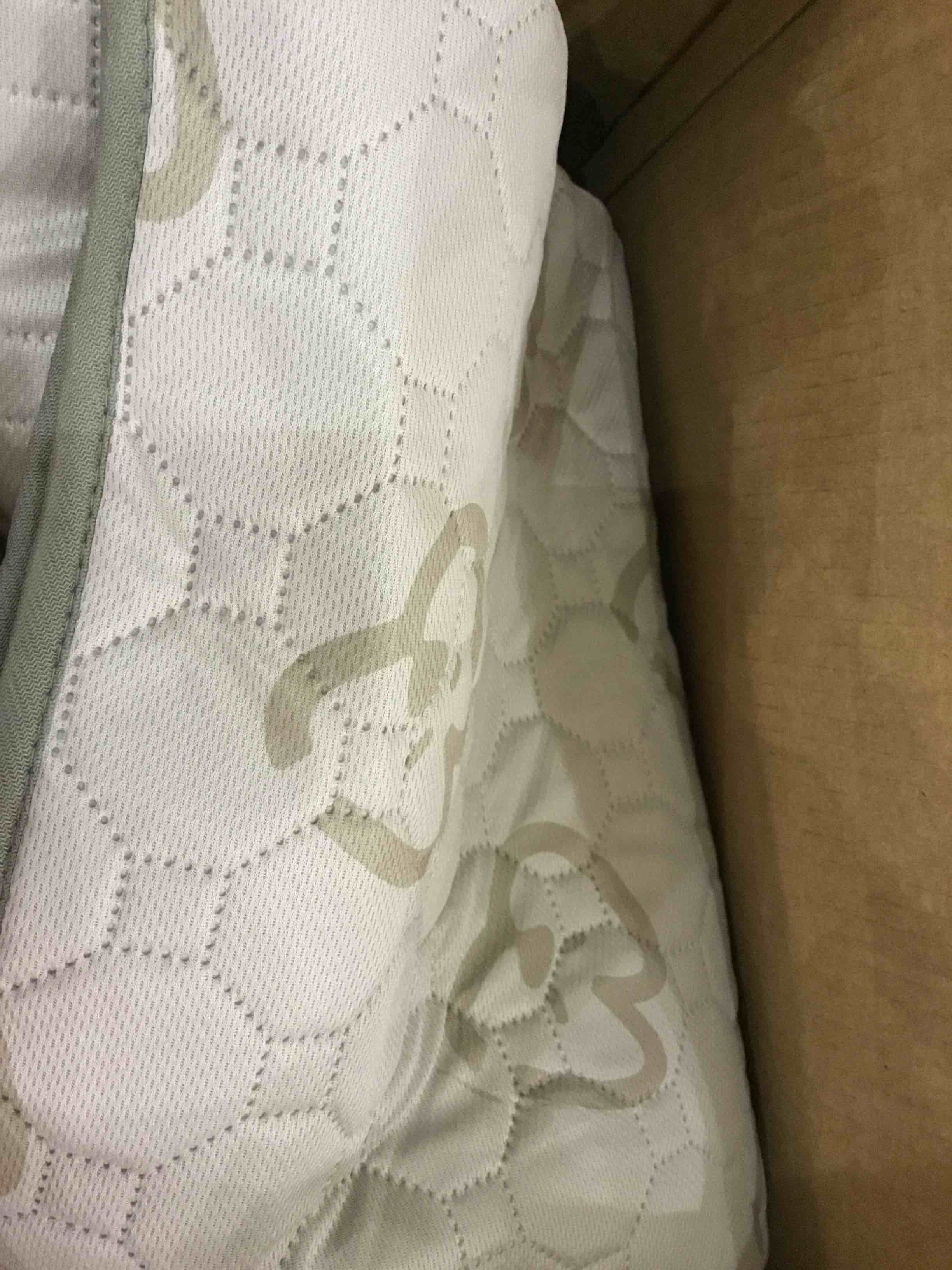 https://s3.amazonaws.com/lotting-images-prod/BargainHunt/EXS01099222_1715345605749.jpeg