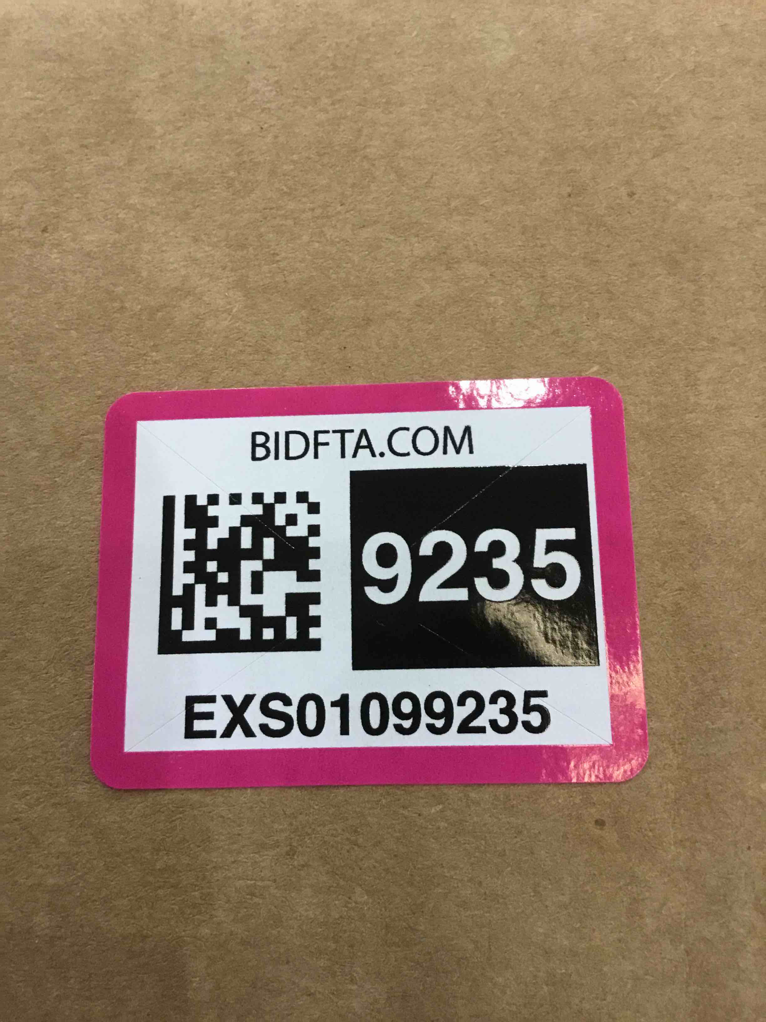 https://s3.amazonaws.com/lotting-images-prod/BargainHunt/EXS01099235_1715349364886.jpeg