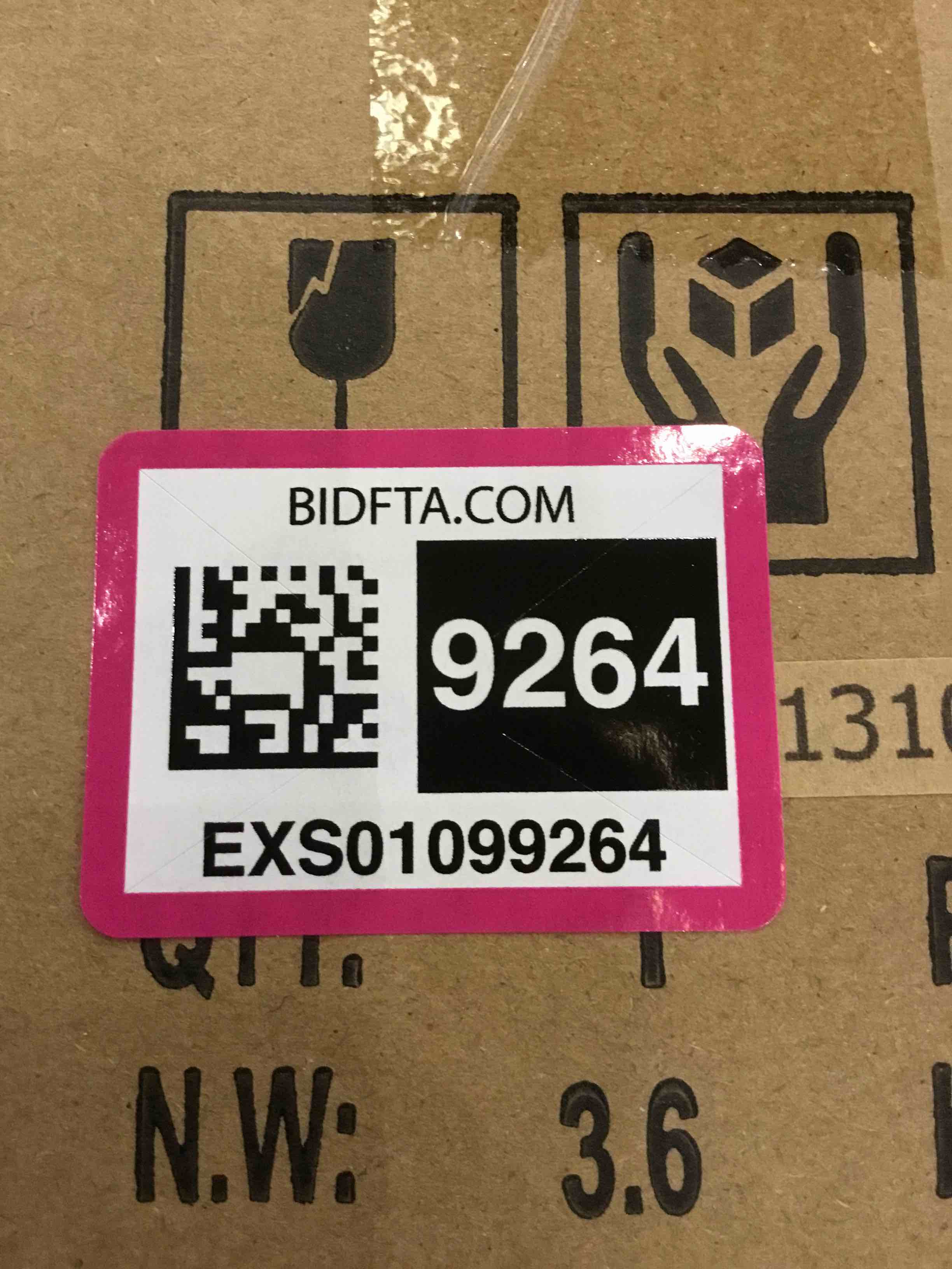 https://s3.amazonaws.com/lotting-images-prod/BargainHunt/EXS01099264_1715354743588.jpeg