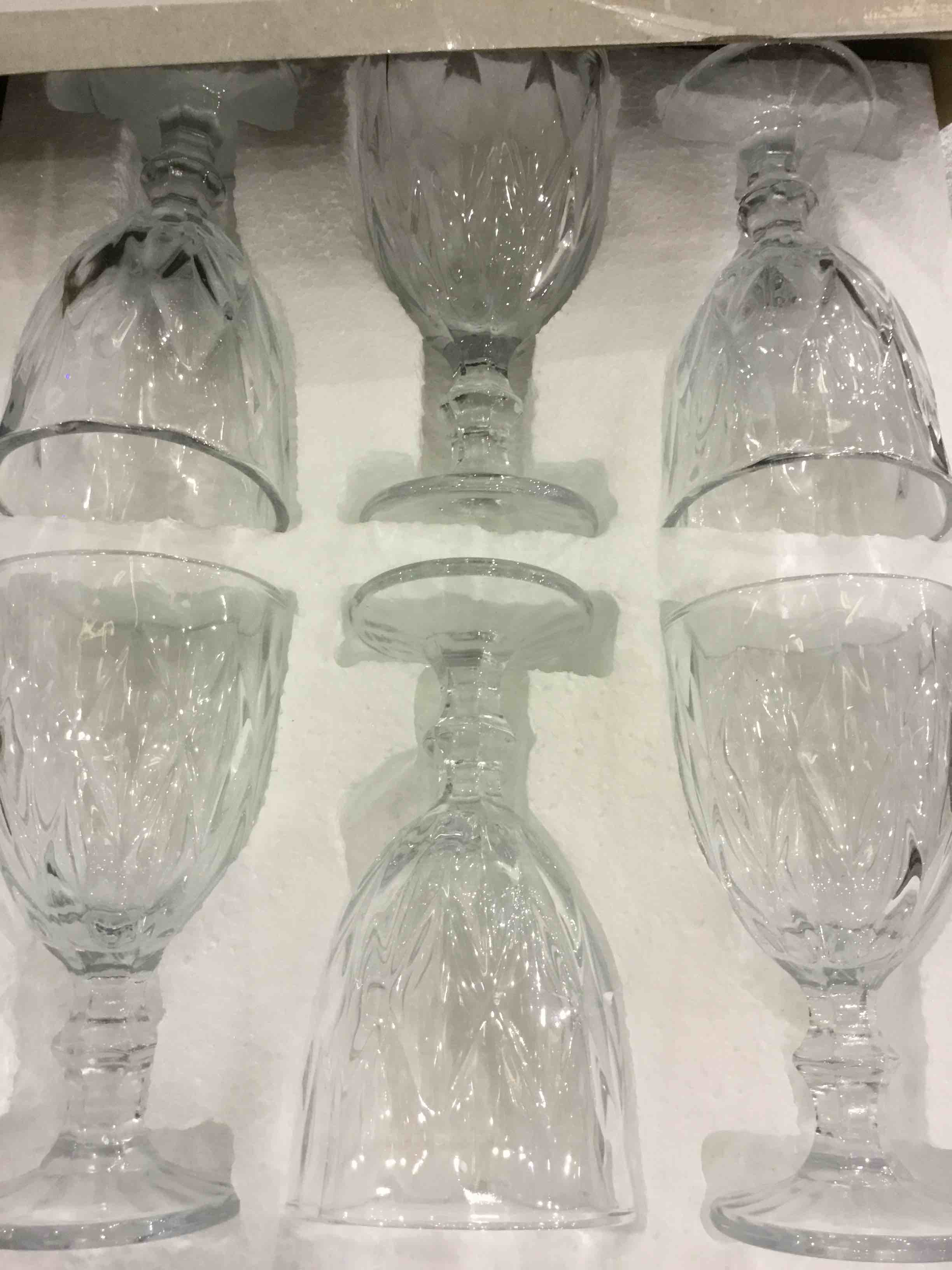 https://s3.amazonaws.com/lotting-images-prod/BargainHunt/EXS01099345_1715610644782.jpeg