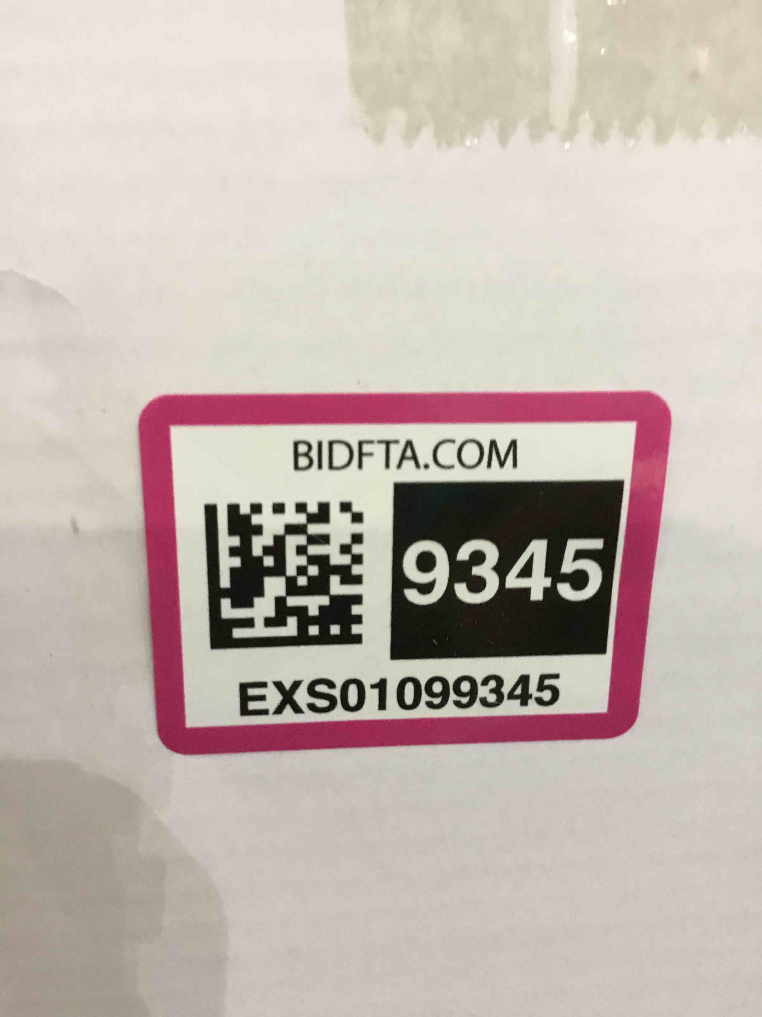 https://s3.amazonaws.com/lotting-images-prod/BargainHunt/EXS01099345_1715610693590.jpeg
