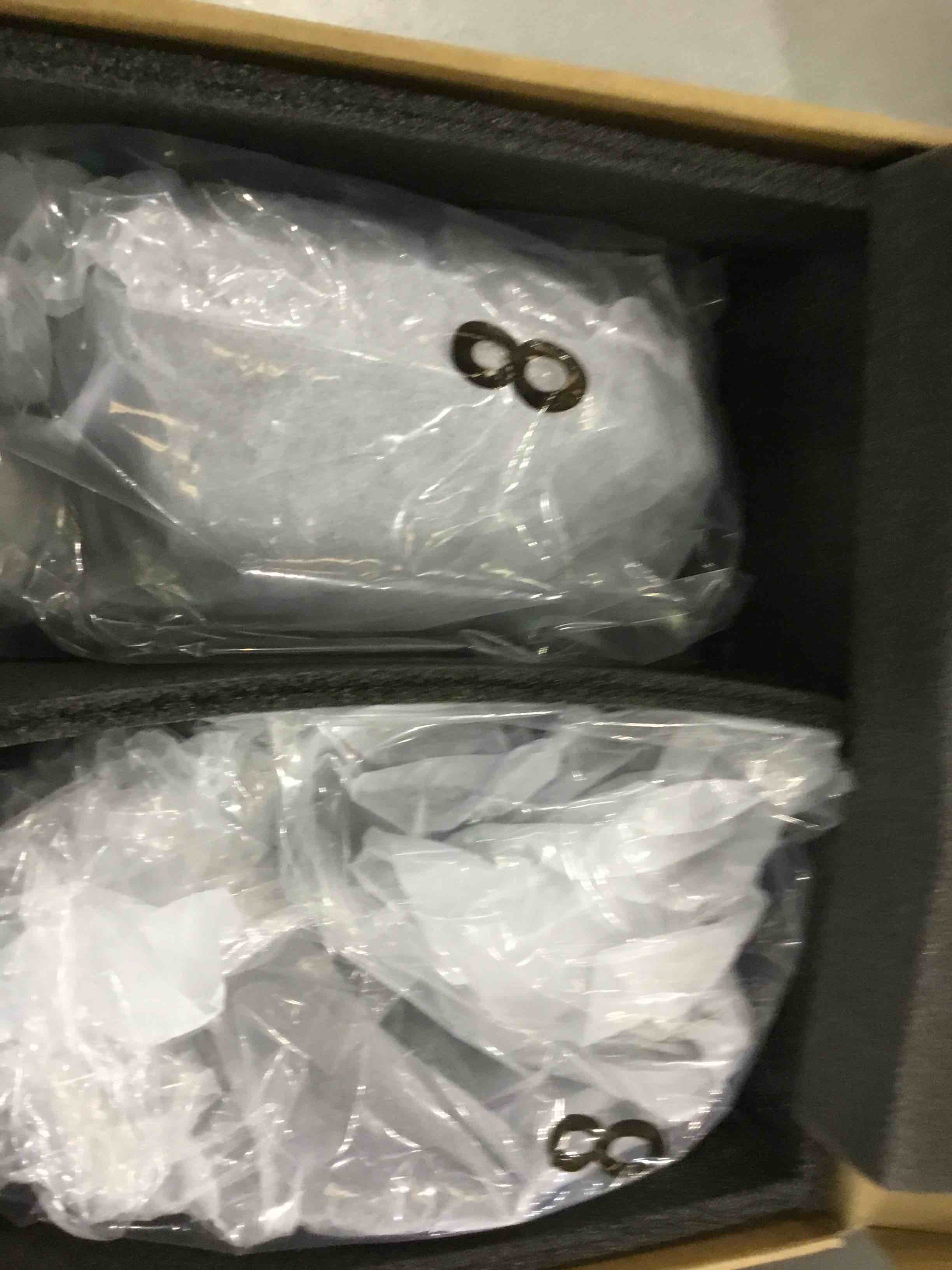 https://s3.amazonaws.com/lotting-images-prod/BargainHunt/EXS01099360_1715613122069.jpeg