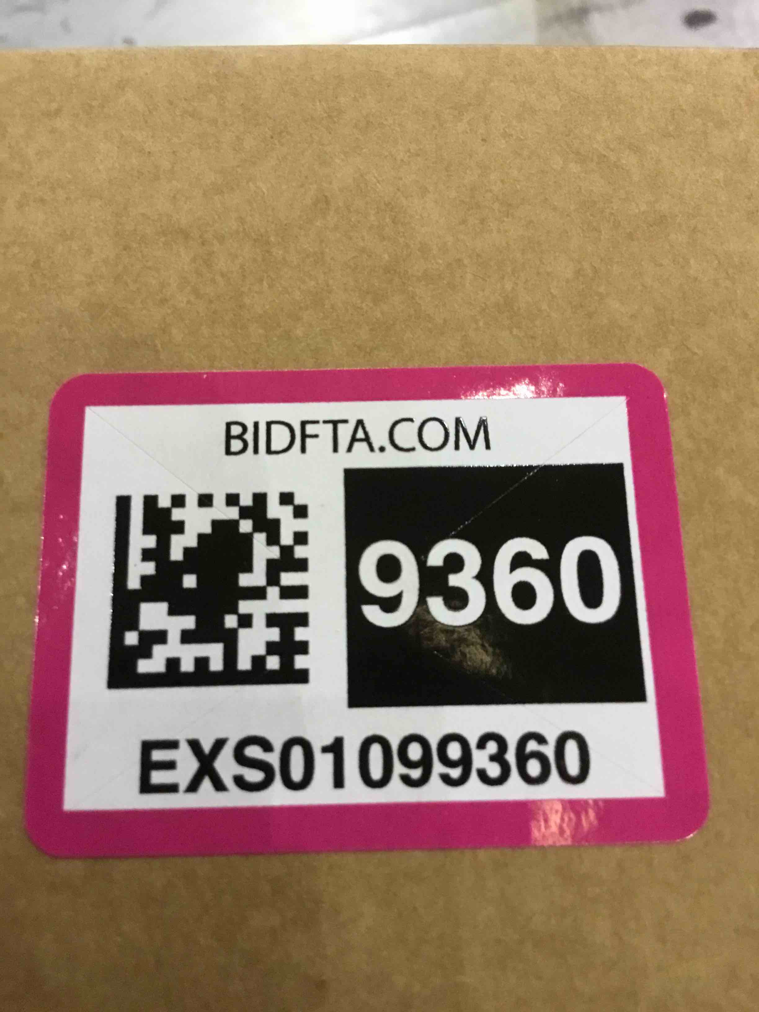 https://s3.amazonaws.com/lotting-images-prod/BargainHunt/EXS01099360_1715613191147.jpeg