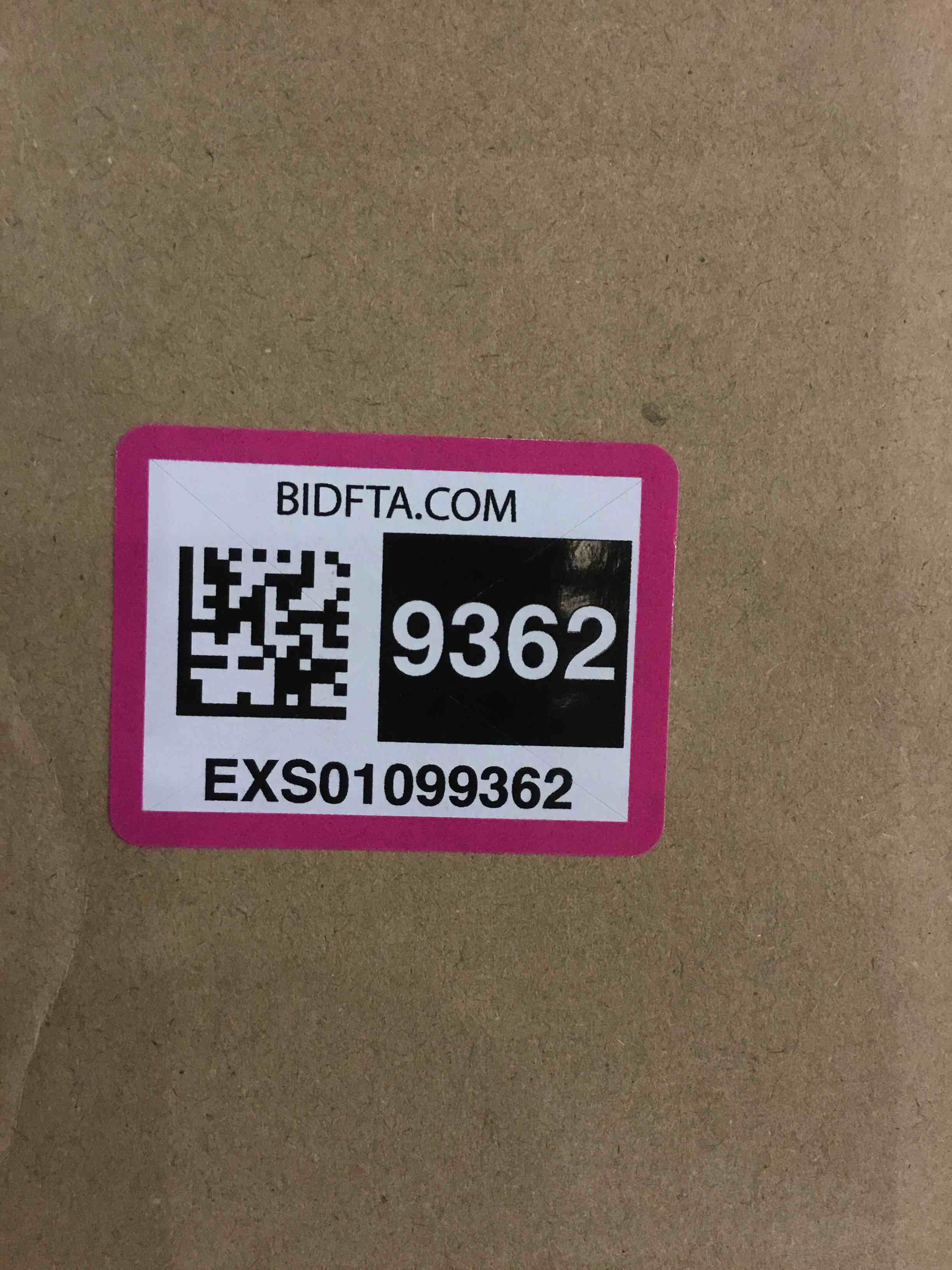 https://s3.amazonaws.com/lotting-images-prod/BargainHunt/EXS01099362_1715613516441.jpeg