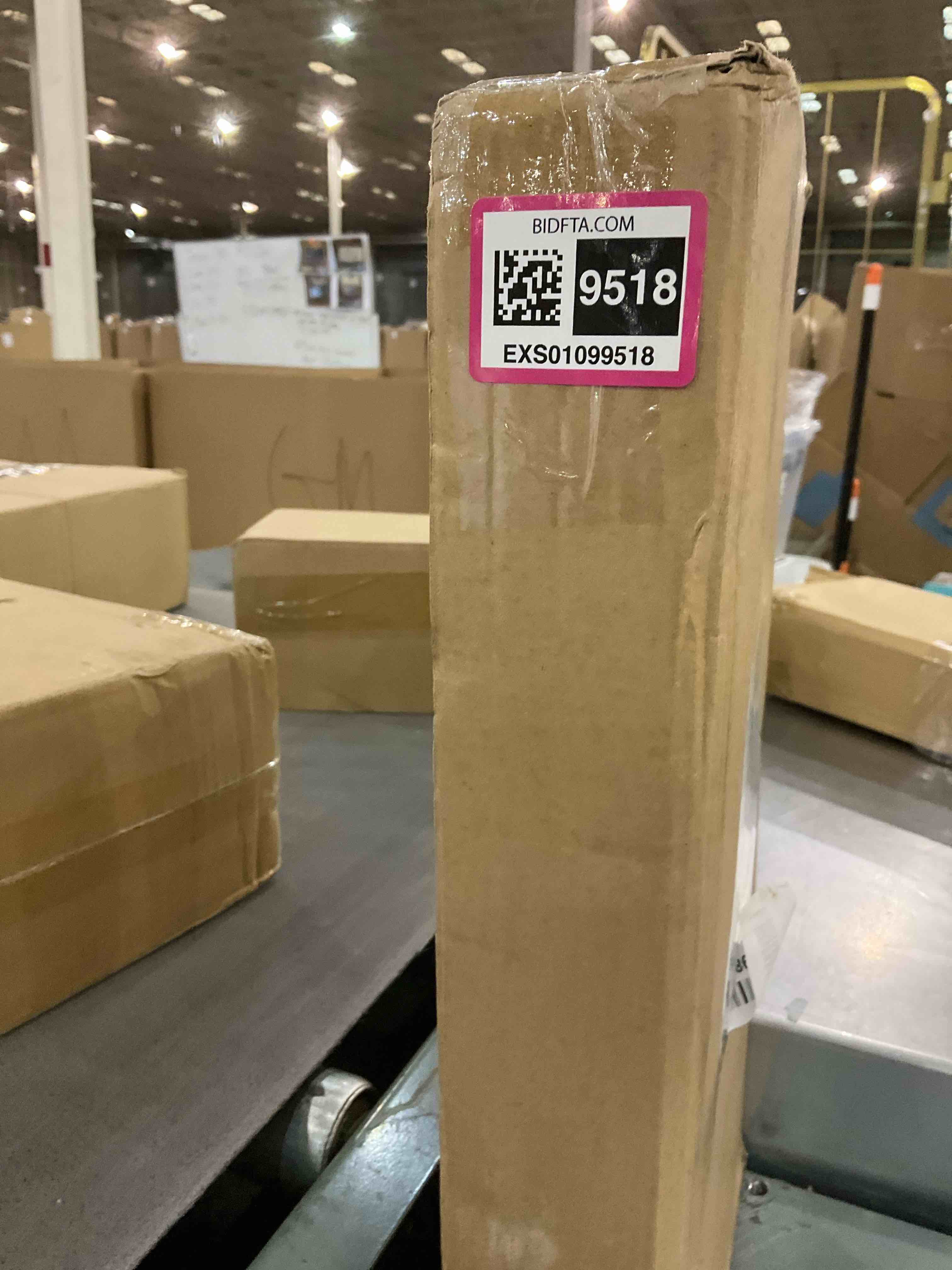 https://s3.amazonaws.com/lotting-images-prod/BargainHunt/EXS01099518_1708435693257.jpeg