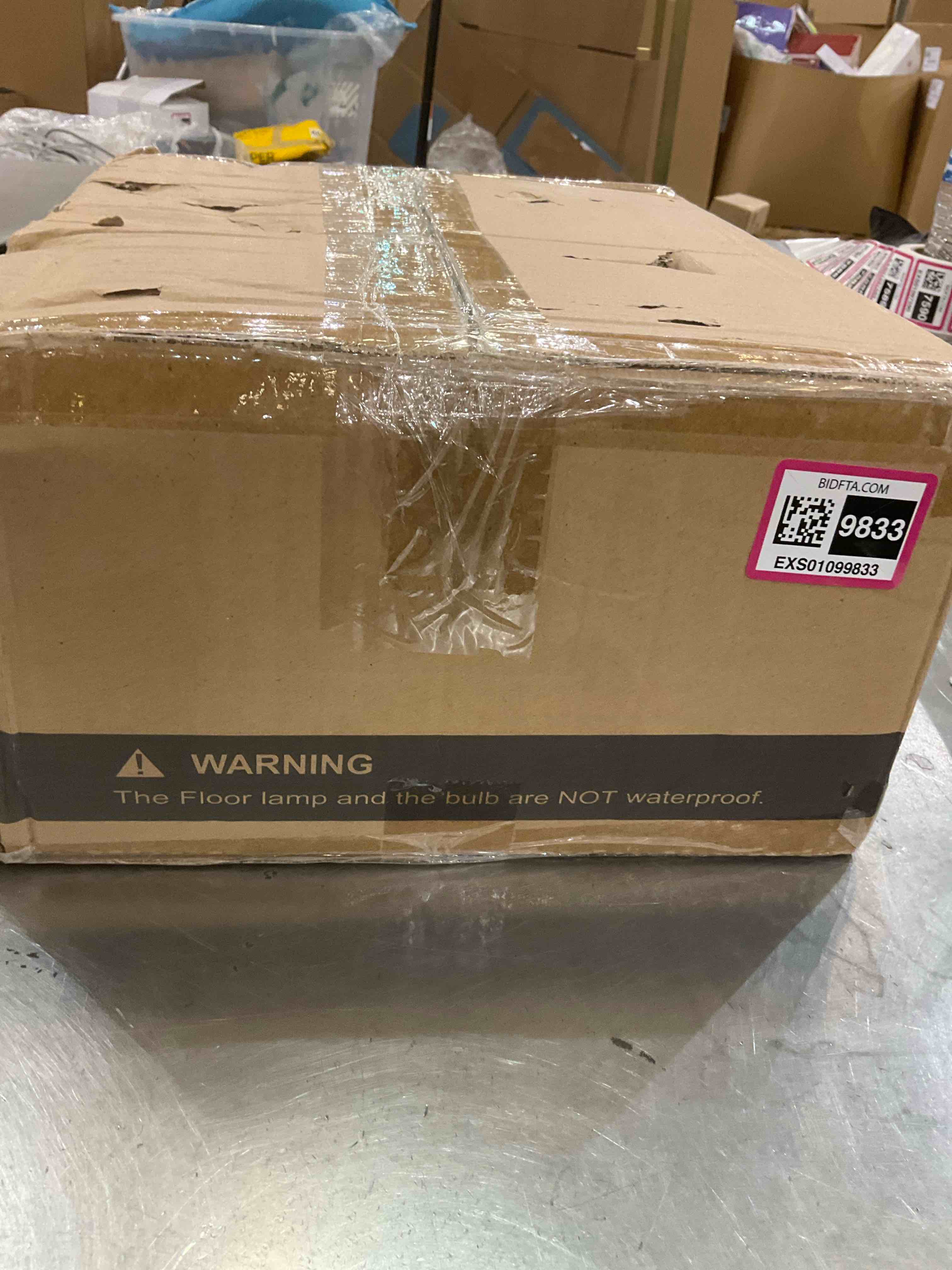 https://s3.amazonaws.com/lotting-images-prod/BargainHunt/EXS01099833_1708533239758.jpeg