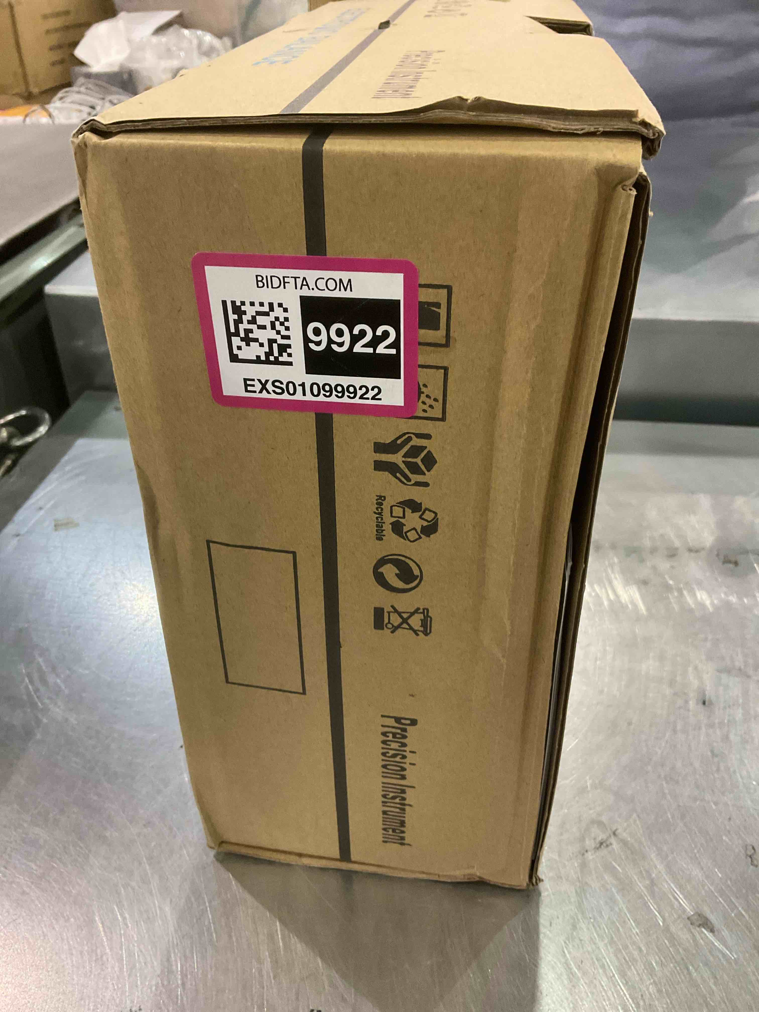https://s3.amazonaws.com/lotting-images-prod/BargainHunt/EXS01099922_1708603922731.jpeg
