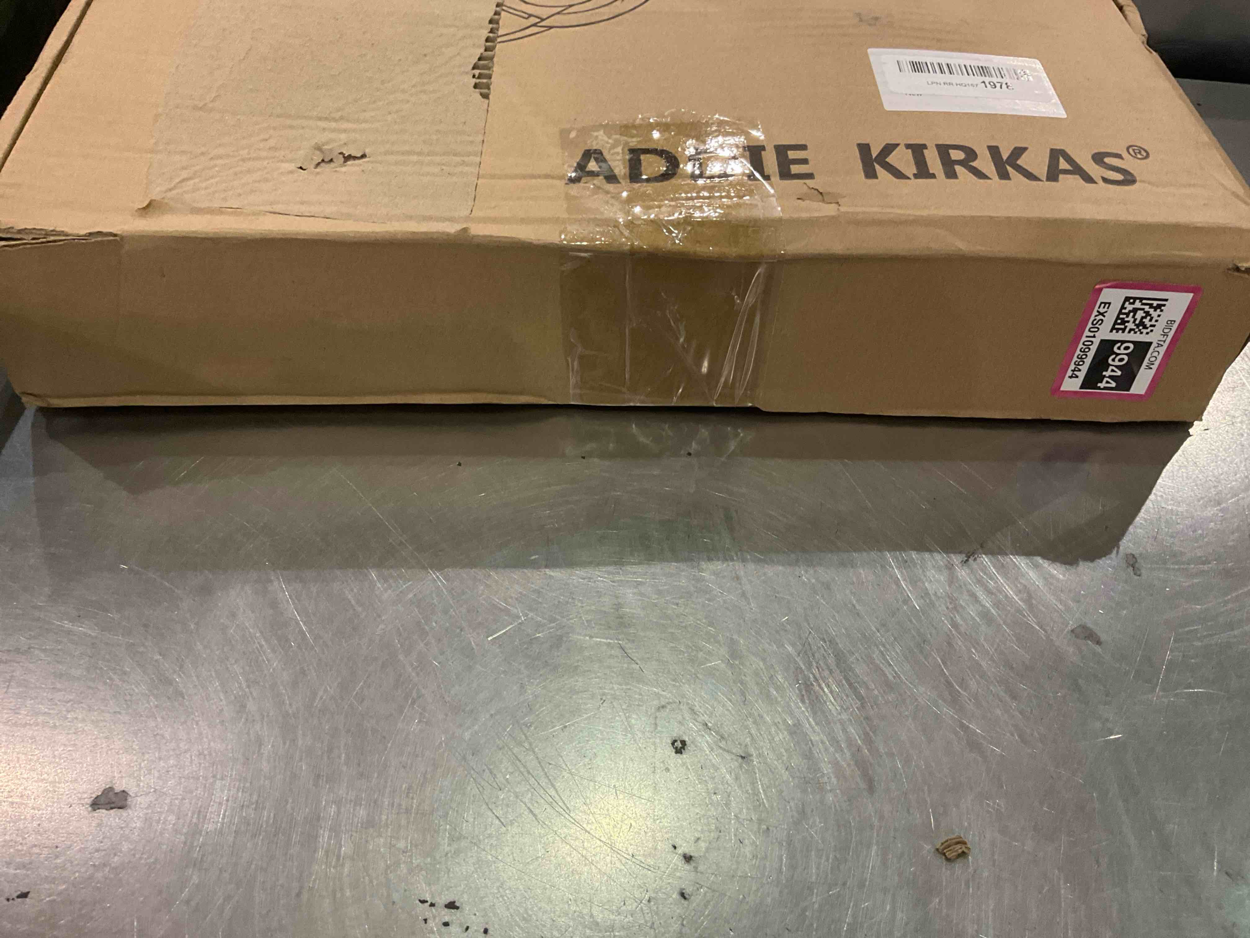 https://s3.amazonaws.com/lotting-images-prod/BargainHunt/EXS01099944_1708606880640.jpeg