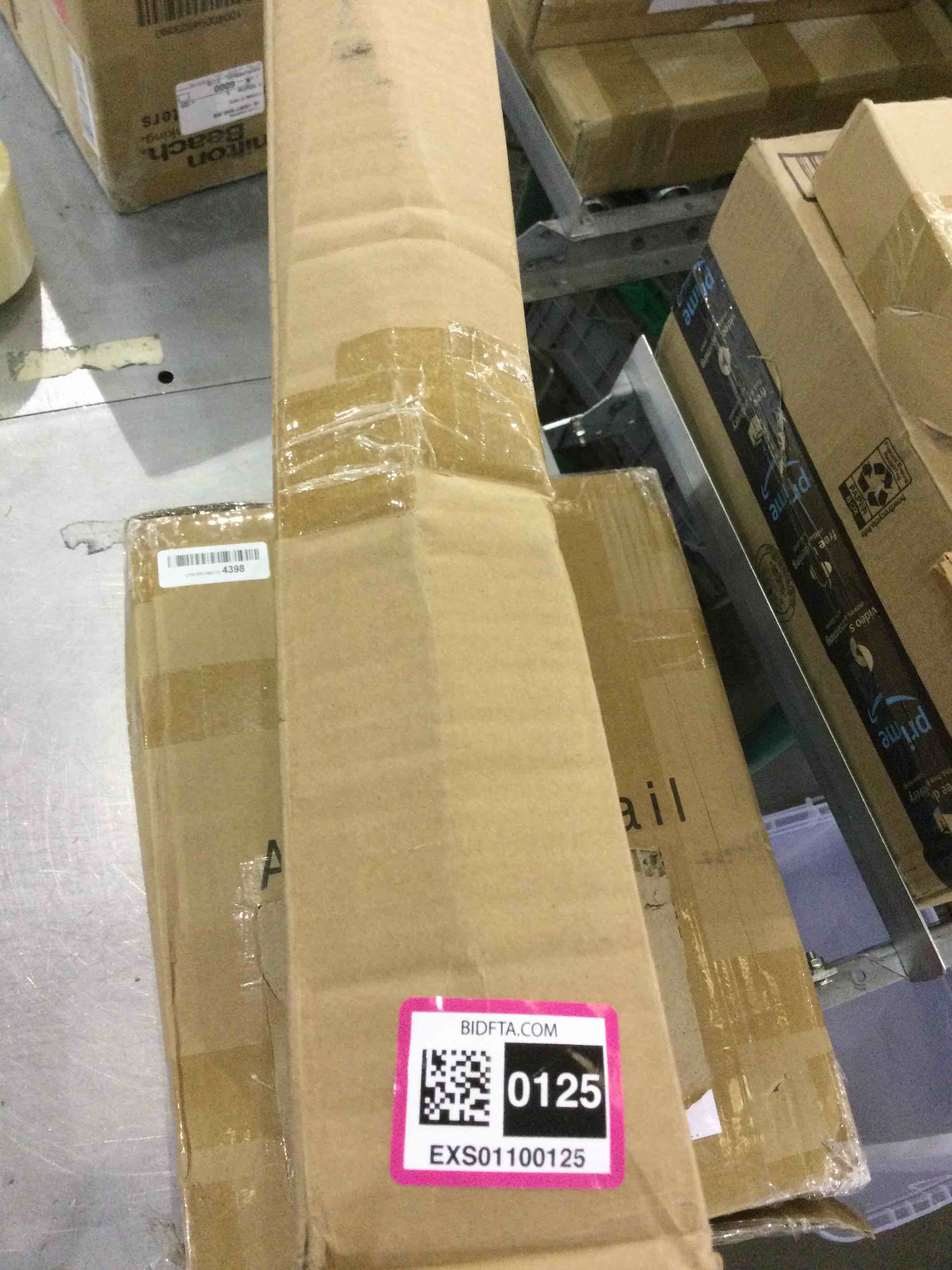 https://s3.amazonaws.com/lotting-images-prod/BargainHunt/EXS01100125_1706712103291.jpeg
