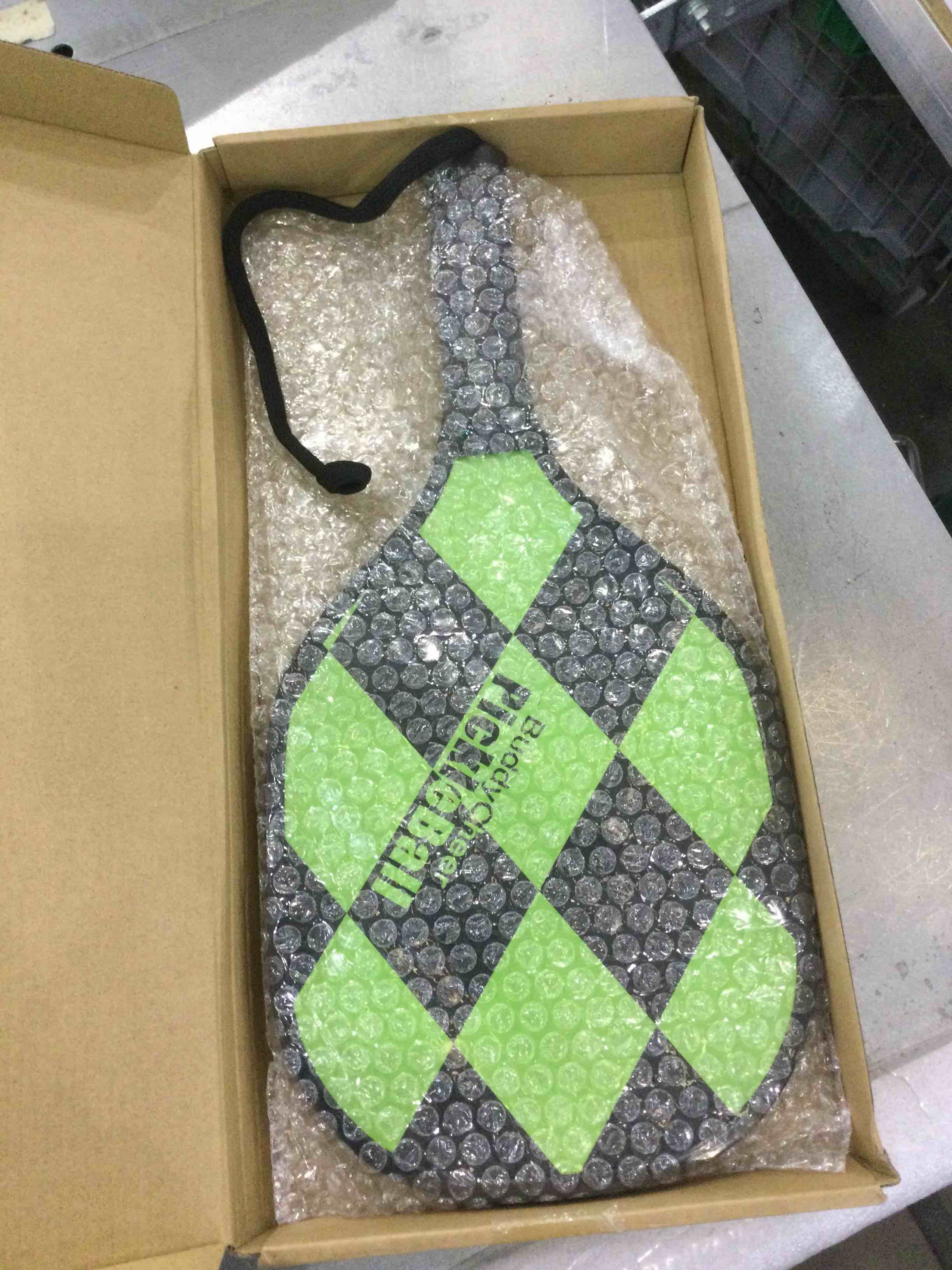 https://s3.amazonaws.com/lotting-images-prod/BargainHunt/EXS01100133_1706712870098.jpeg