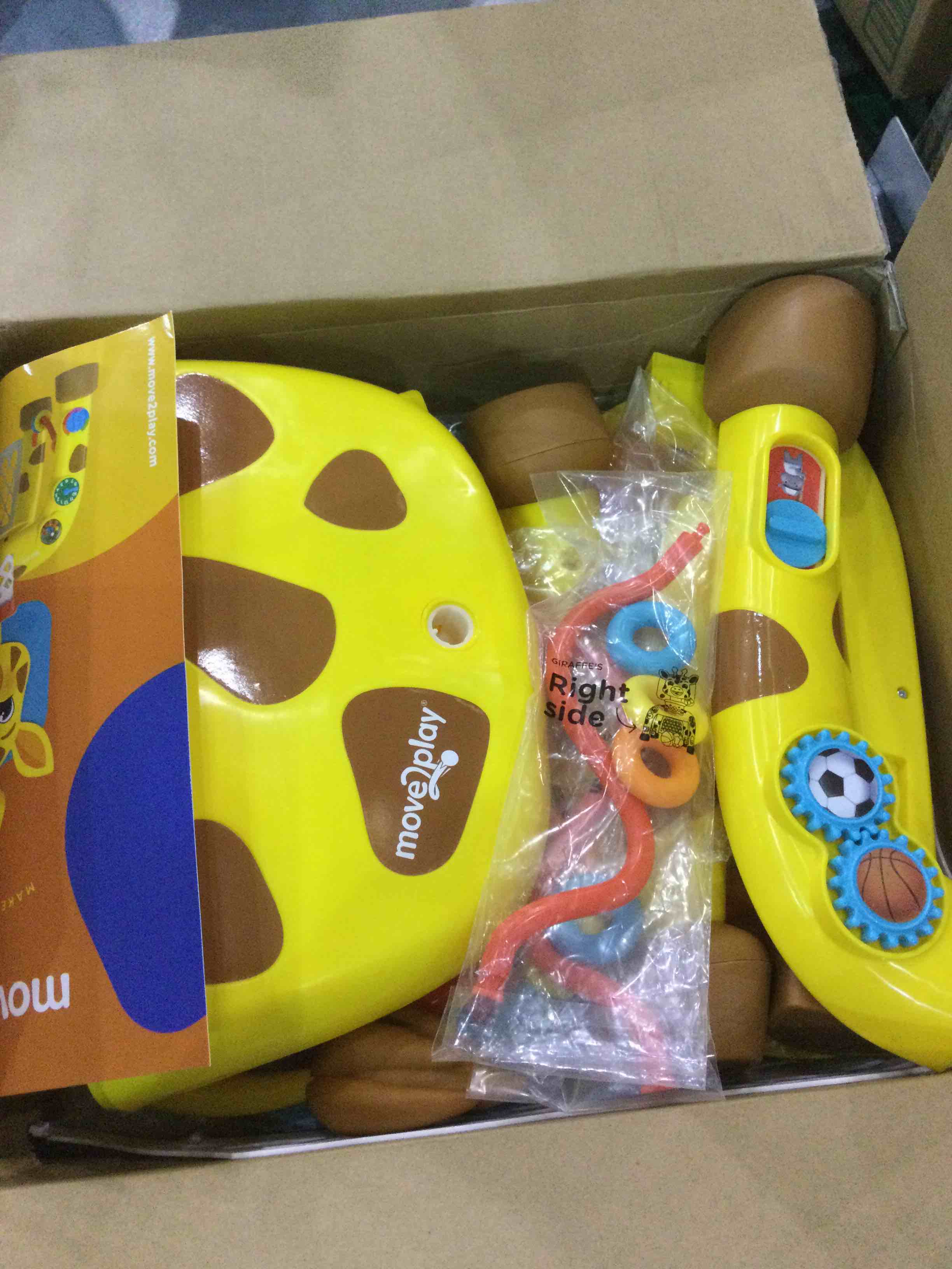 https://s3.amazonaws.com/lotting-images-prod/BargainHunt/EXS01100272_1706795200452.jpeg