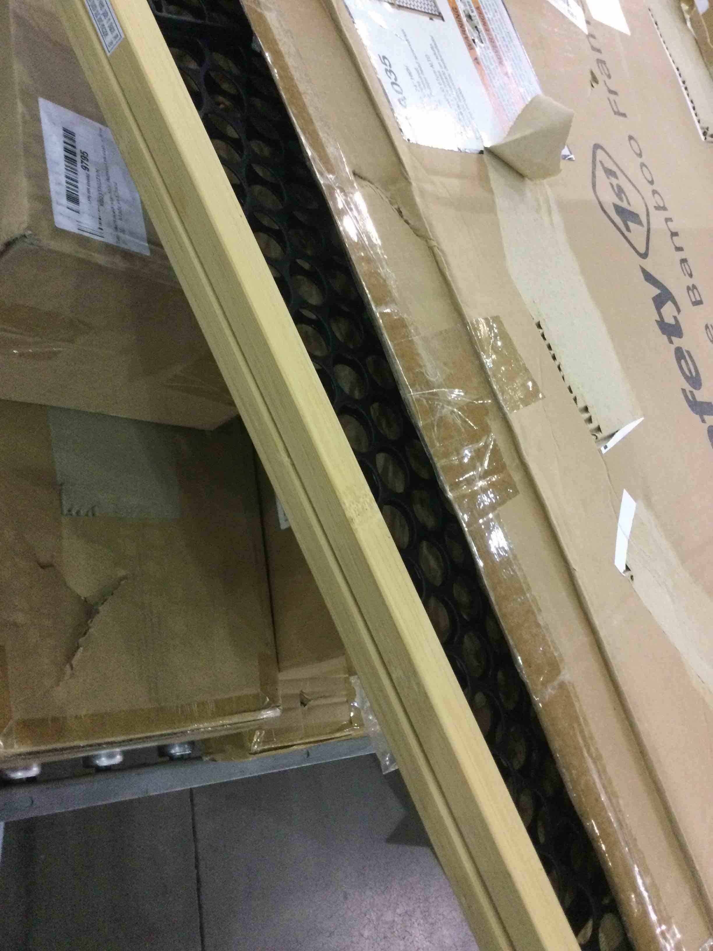 https://s3.amazonaws.com/lotting-images-prod/BargainHunt/EXS01100418_1707138200413.jpeg