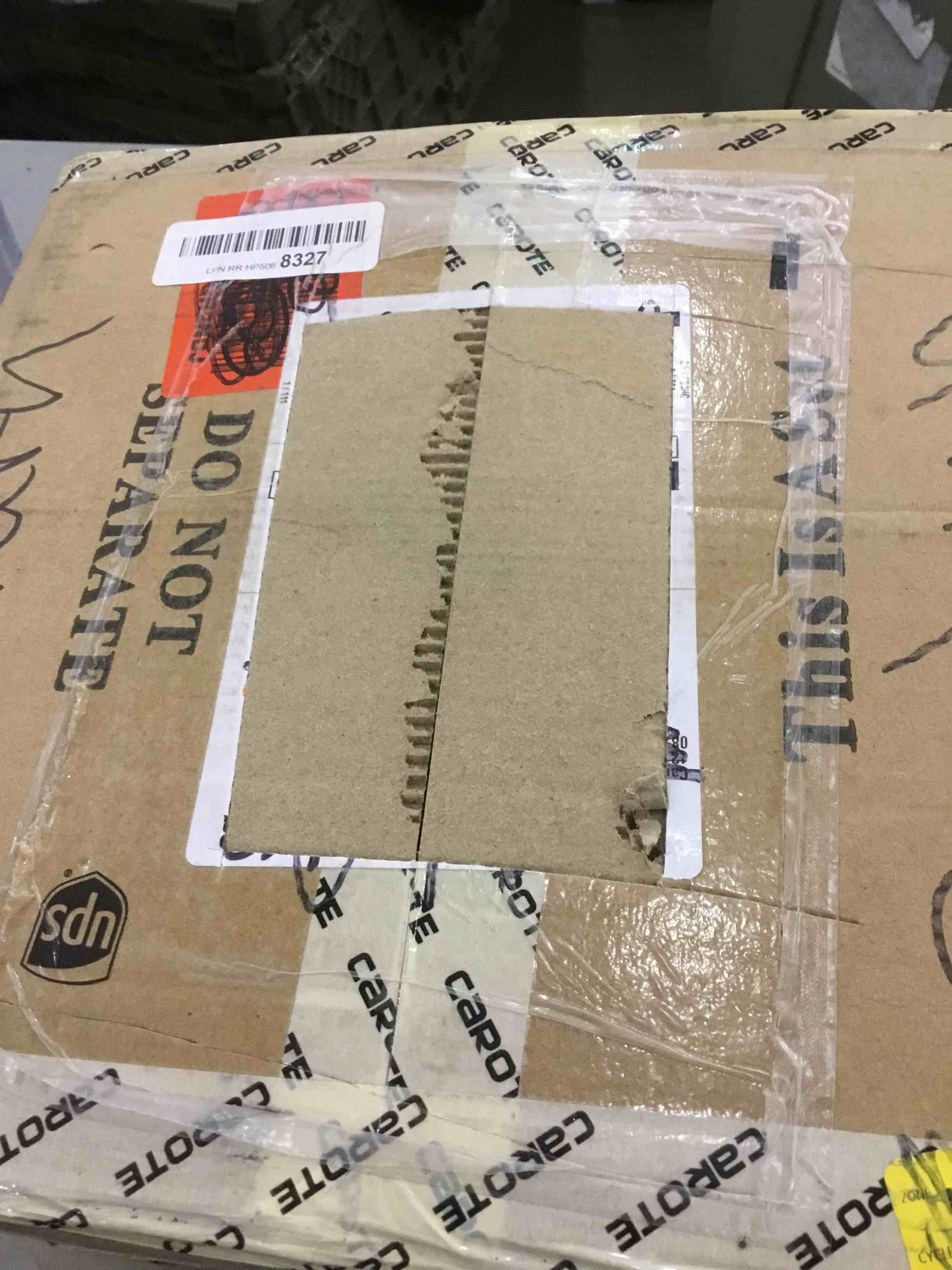 https://s3.amazonaws.com/lotting-images-prod/BargainHunt/EXS01100566_1708102486880.jpeg