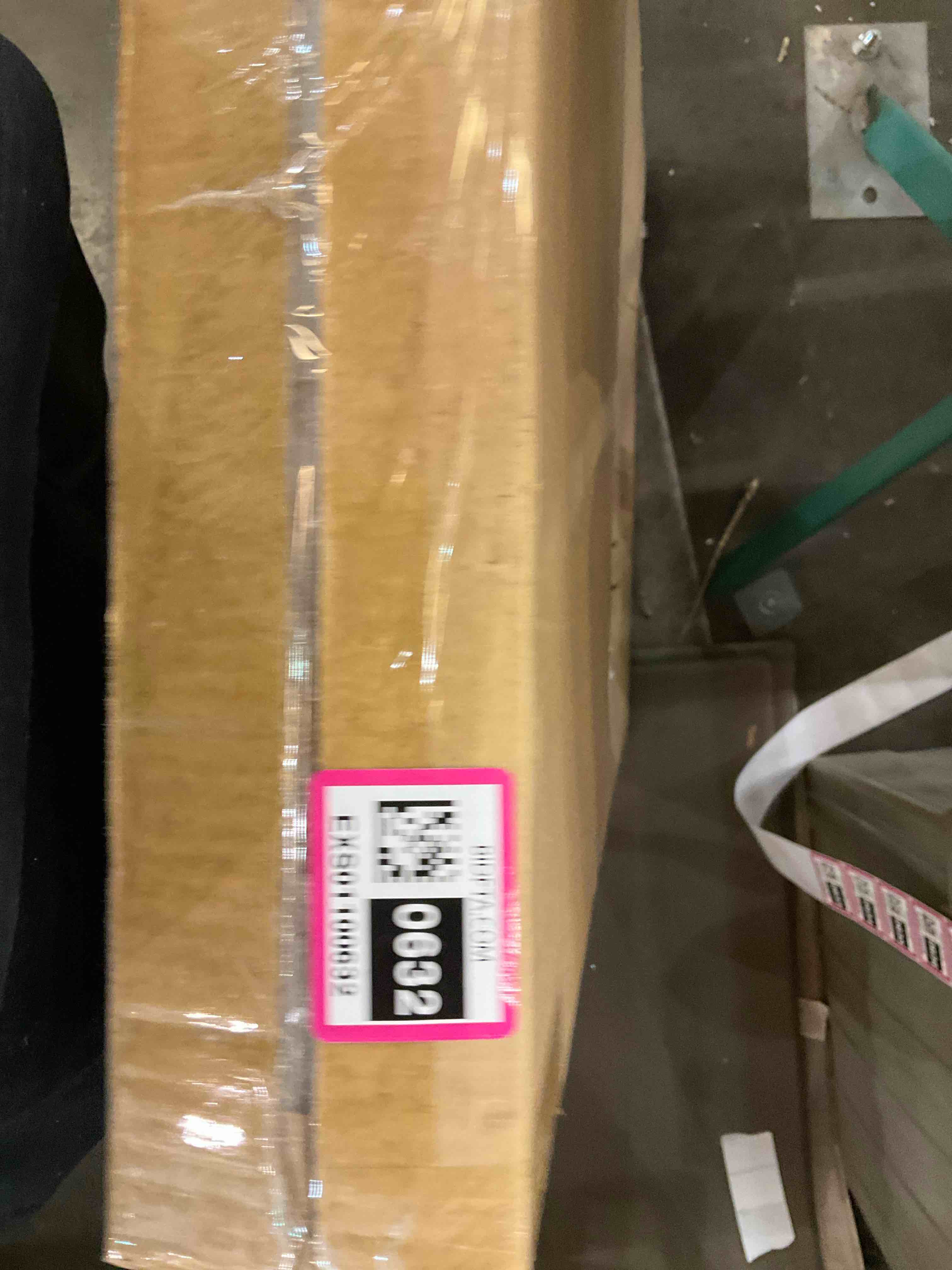 https://s3.amazonaws.com/lotting-images-prod/BargainHunt/EXS01100632_1708544485192.jpeg