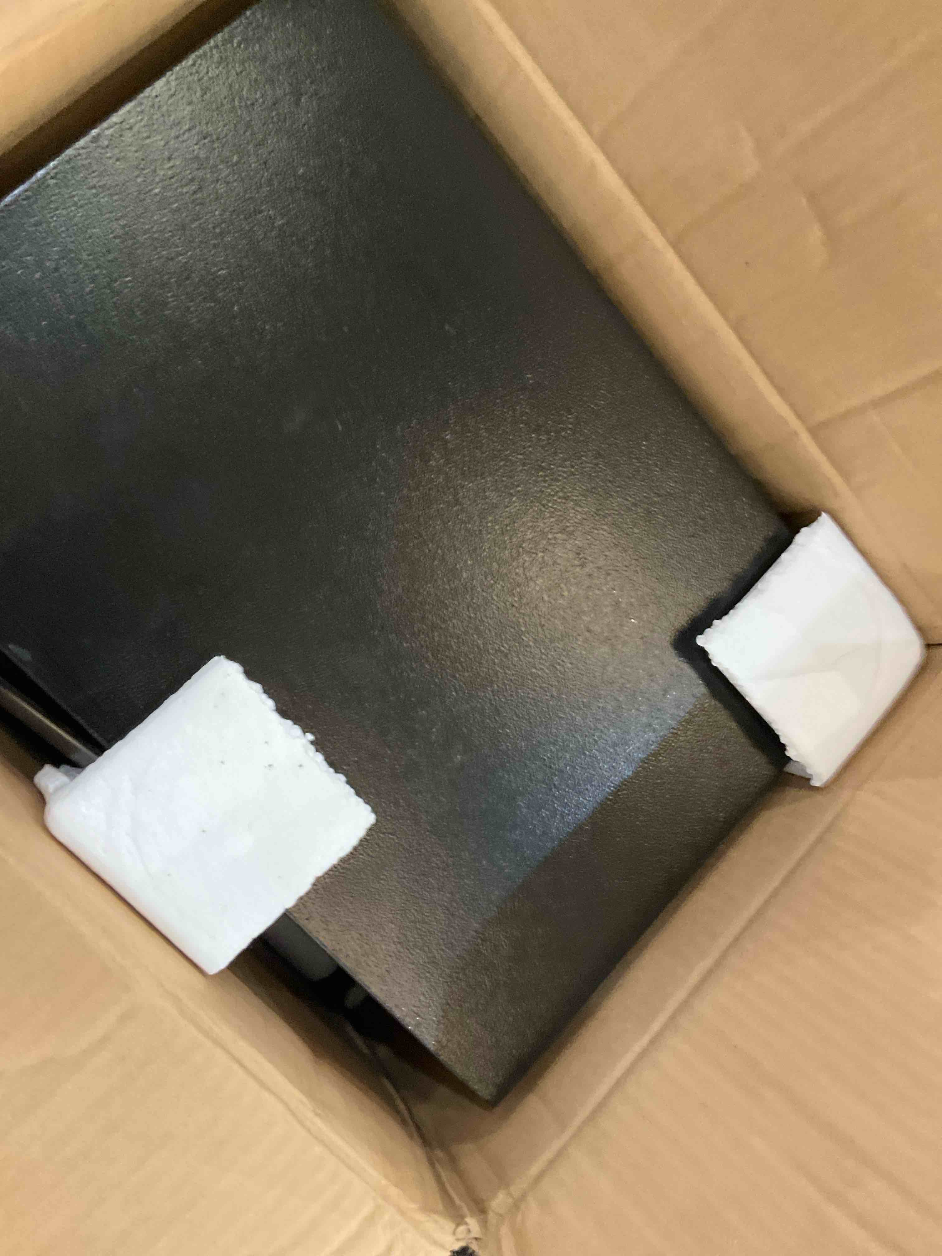 https://s3.amazonaws.com/lotting-images-prod/BargainHunt/EXS01100637_1708545399014.jpeg