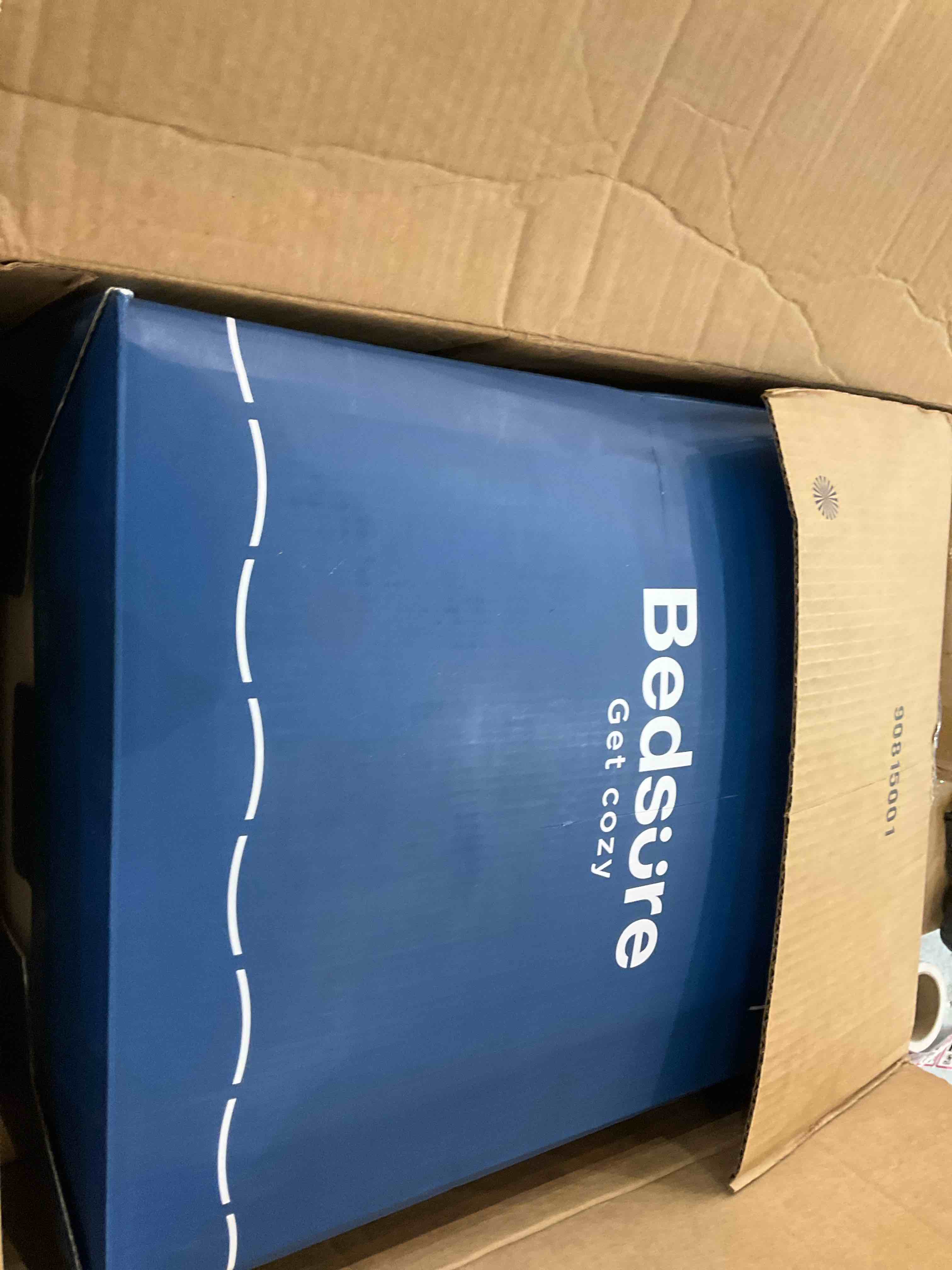 https://s3.amazonaws.com/lotting-images-prod/BargainHunt/EXS01100641_1708545668439.jpeg