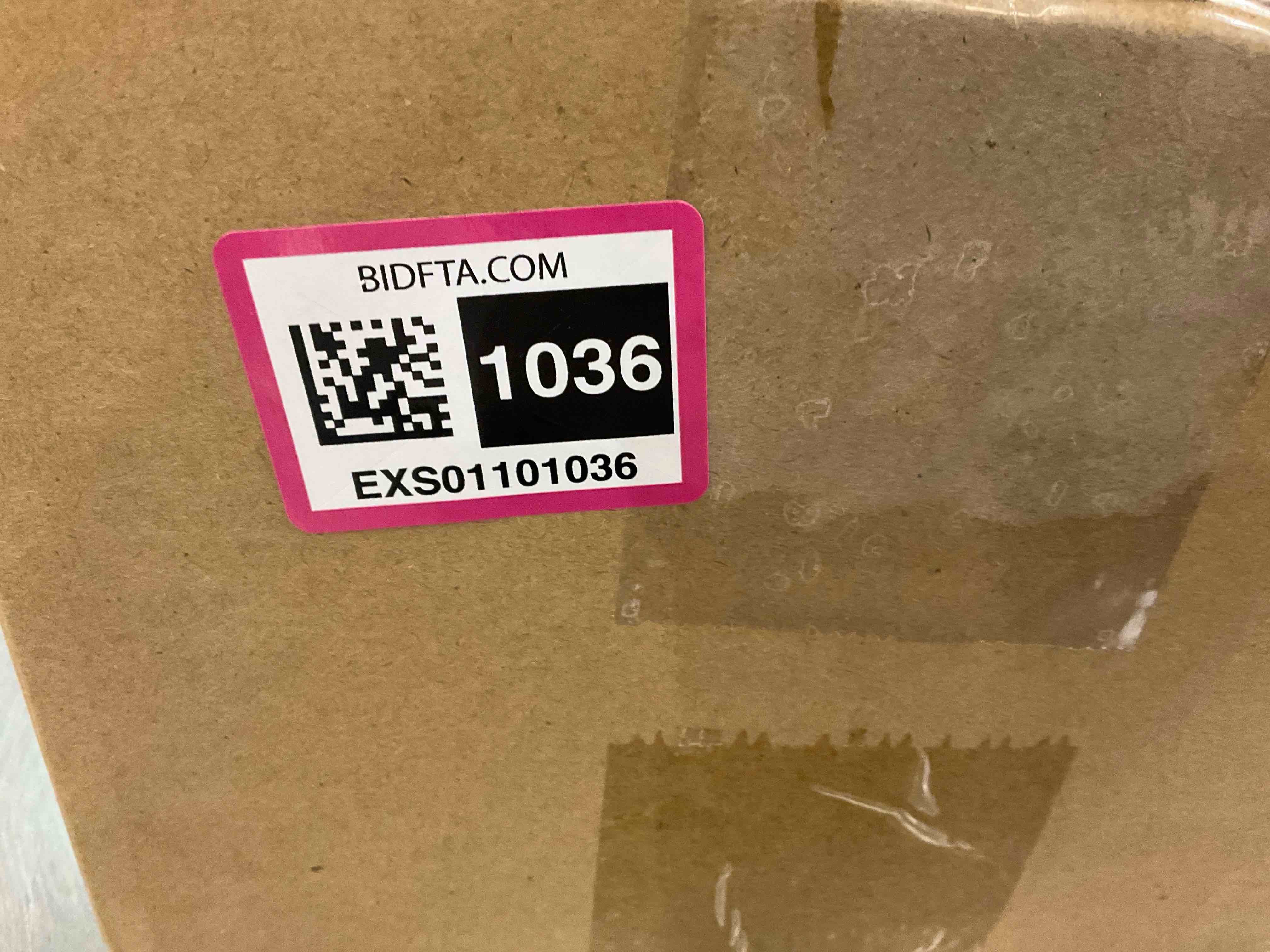 https://s3.amazonaws.com/lotting-images-prod/BargainHunt/EXS01101036_1707146173747.jpeg