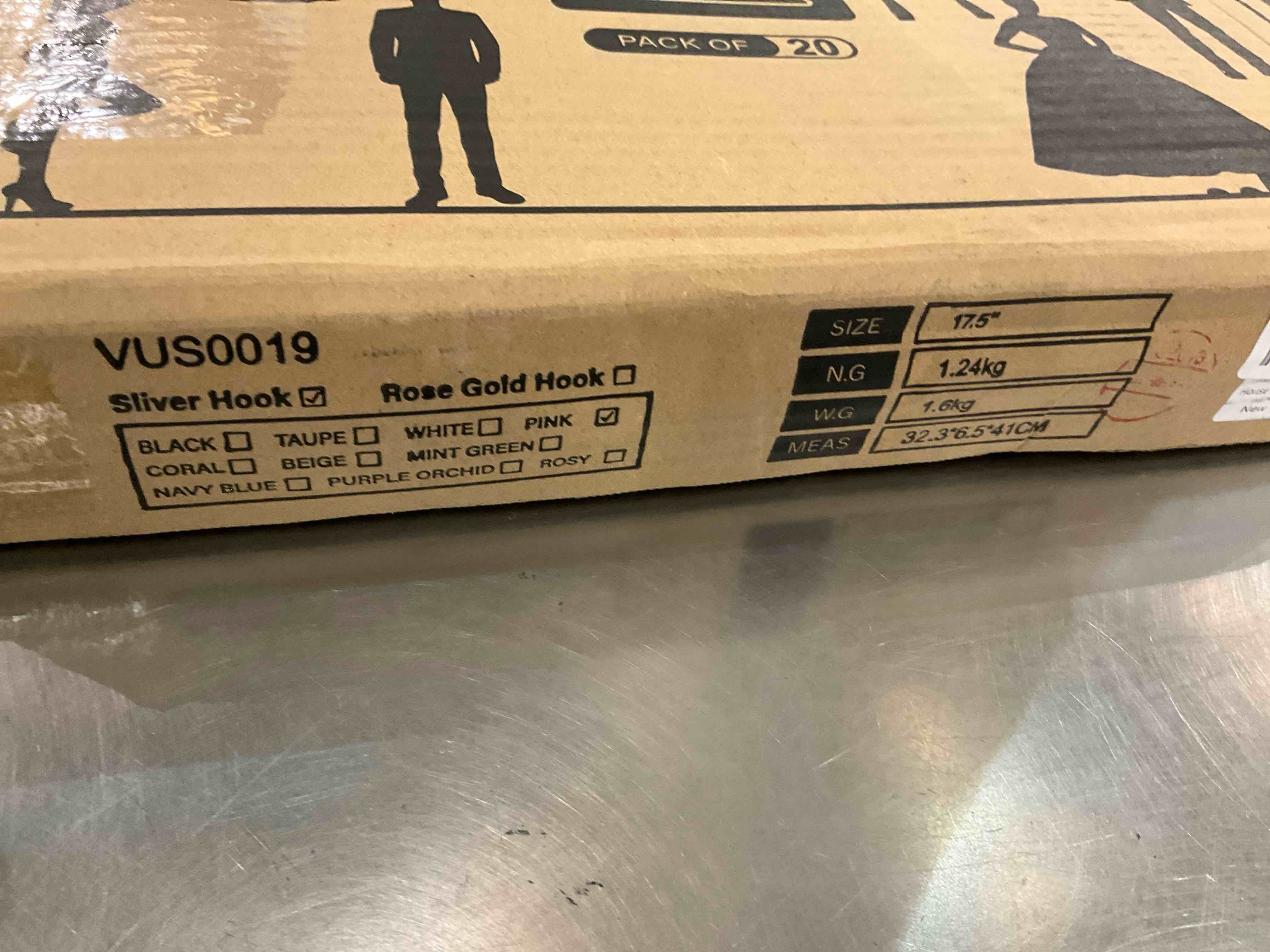 https://s3.amazonaws.com/lotting-images-prod/BargainHunt/EXS01101049_1707147808424.jpeg