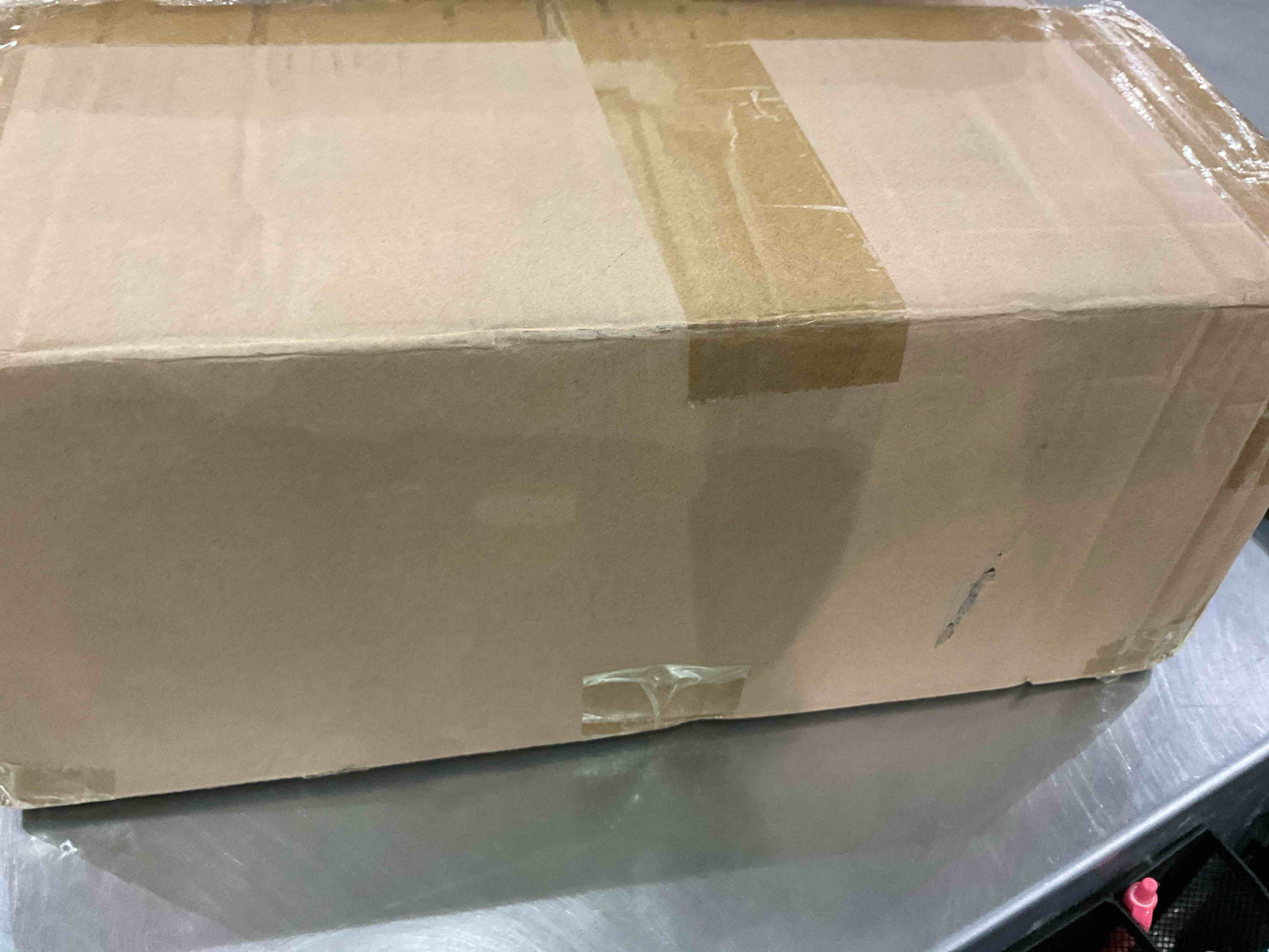 https://s3.amazonaws.com/lotting-images-prod/BargainHunt/EXS01101153_1707223974131.jpeg