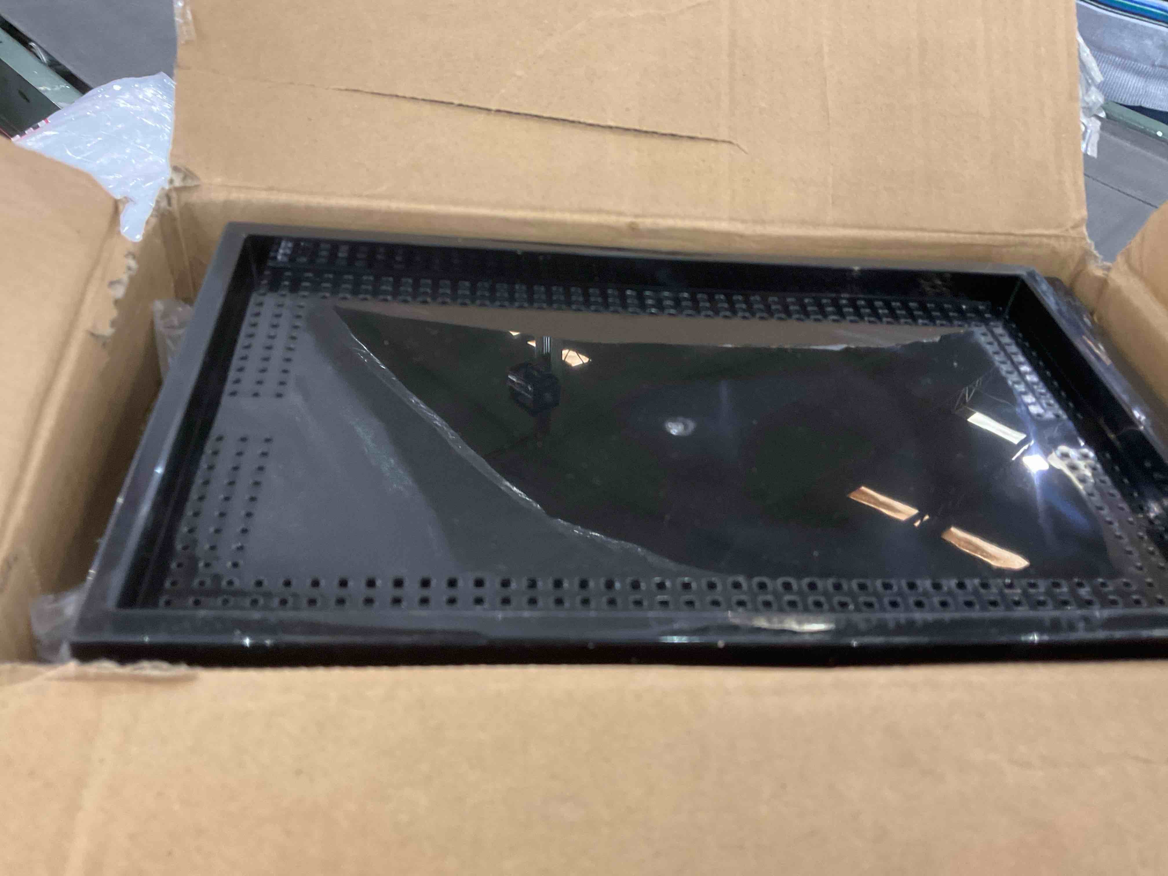 https://s3.amazonaws.com/lotting-images-prod/BargainHunt/EXS01101250_1707243416157.jpeg