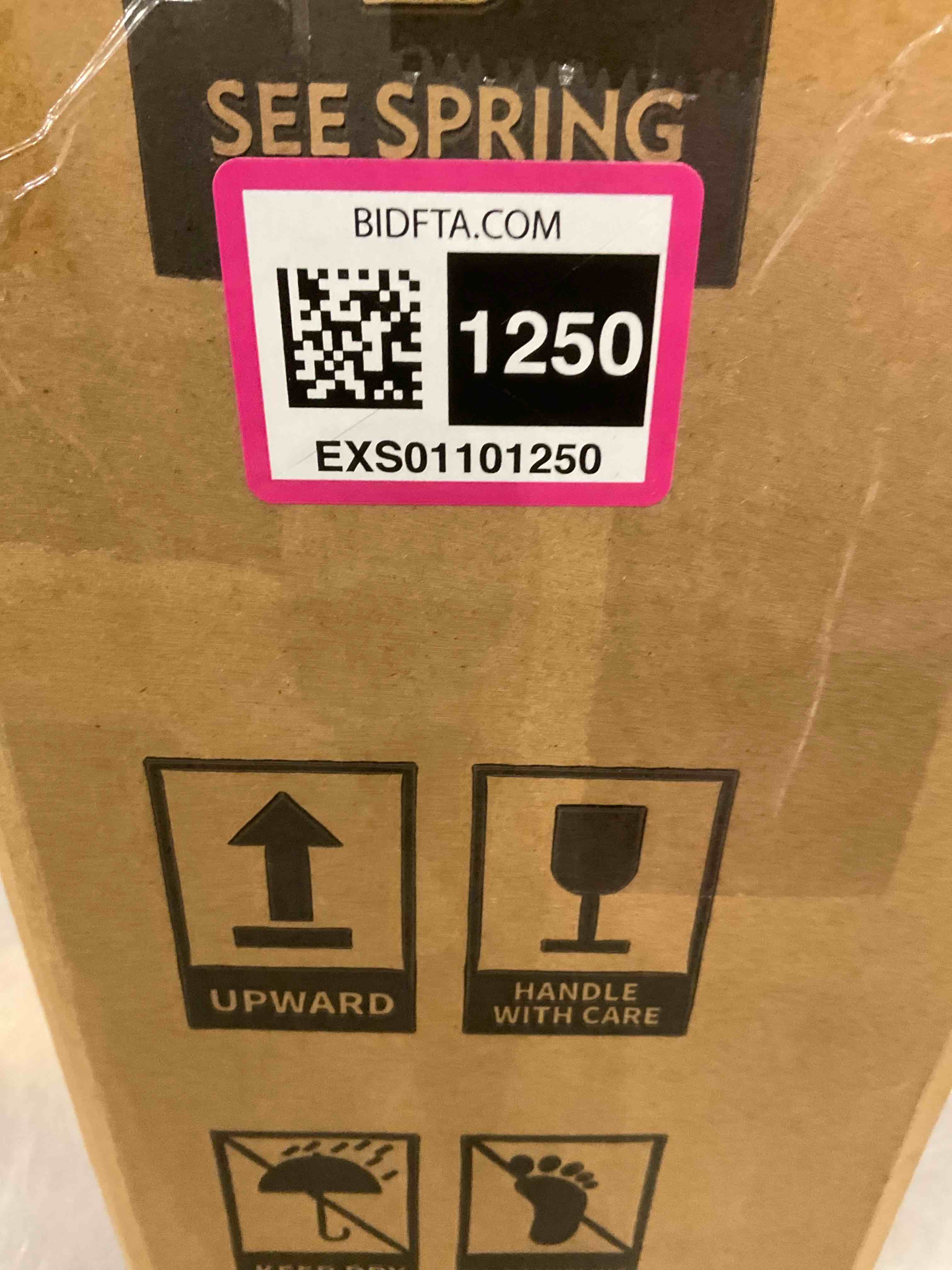 https://s3.amazonaws.com/lotting-images-prod/BargainHunt/EXS01101250_1707243450599.jpeg