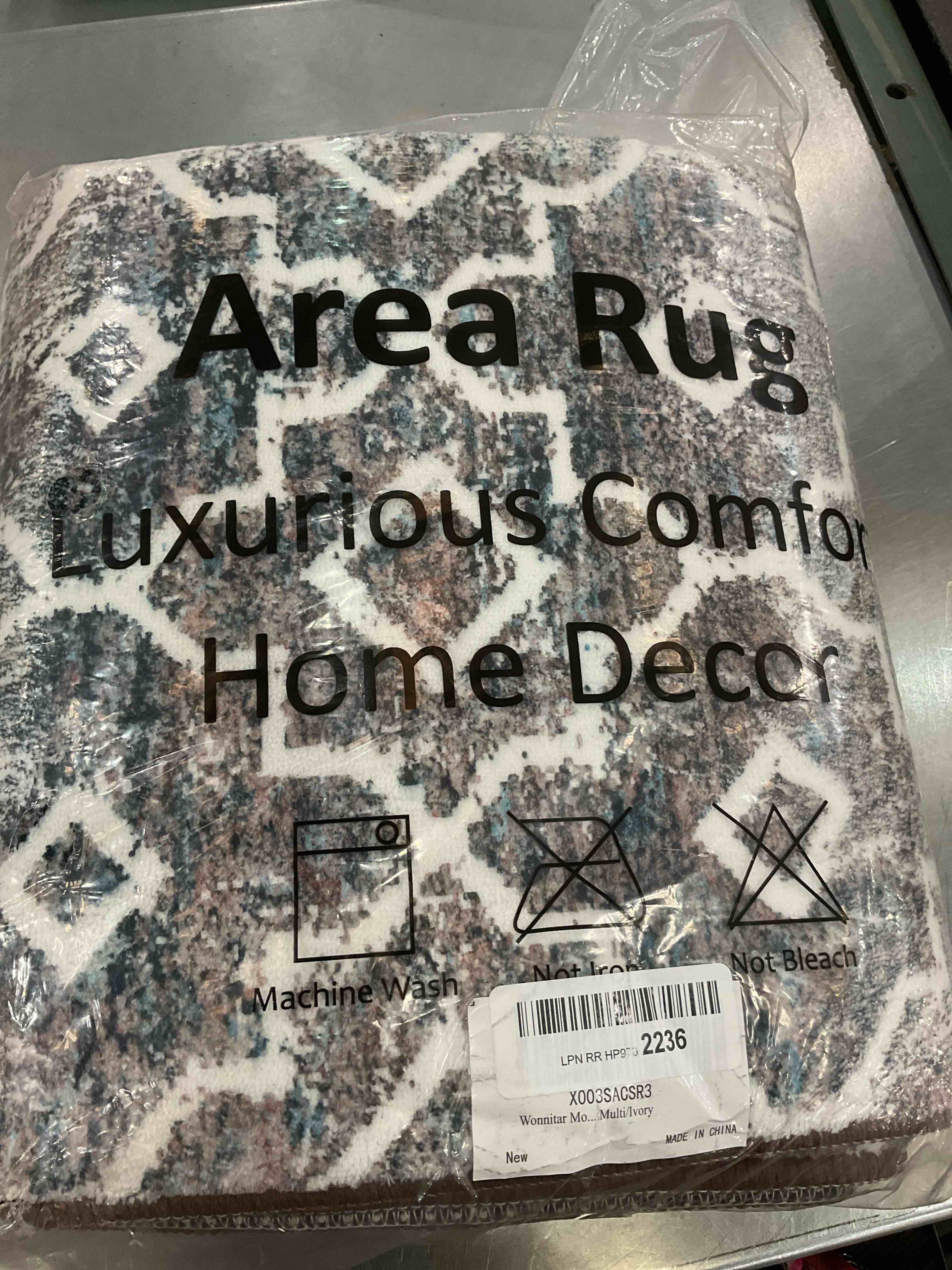 https://s3.amazonaws.com/lotting-images-prod/BargainHunt/EXS01101251_1707243515318.jpeg