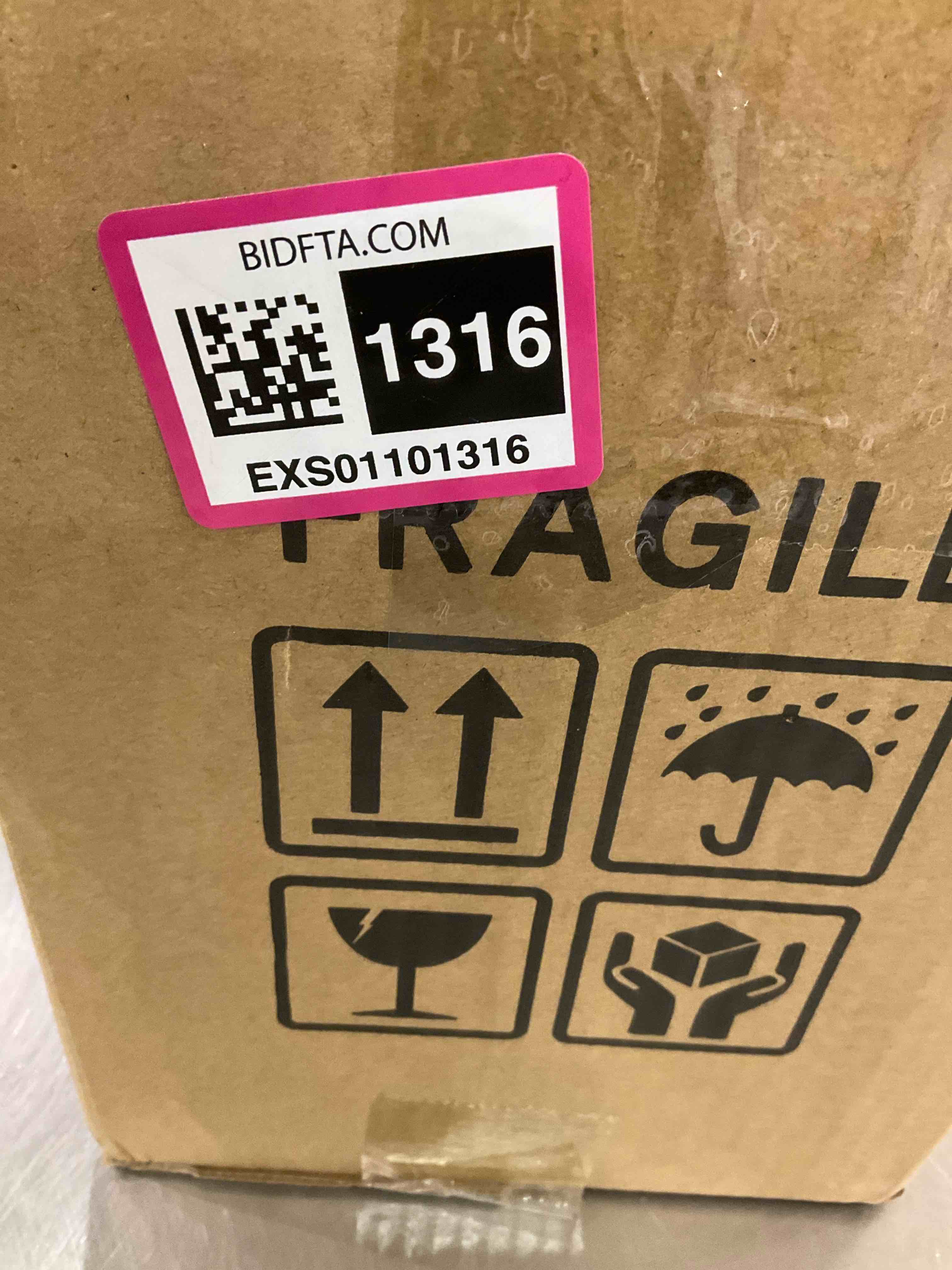 https://s3.amazonaws.com/lotting-images-prod/BargainHunt/EXS01101316_1707316061667.jpeg