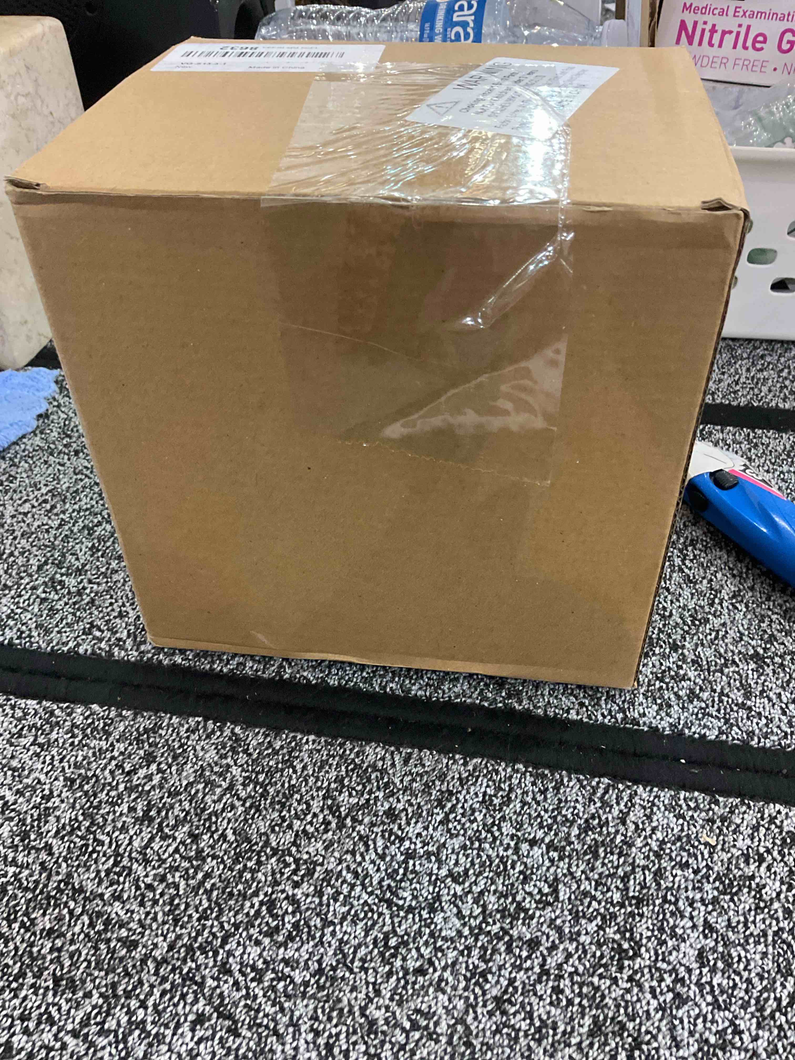 https://s3.amazonaws.com/lotting-images-prod/BargainHunt/EXS01101779_1707148546570.jpeg