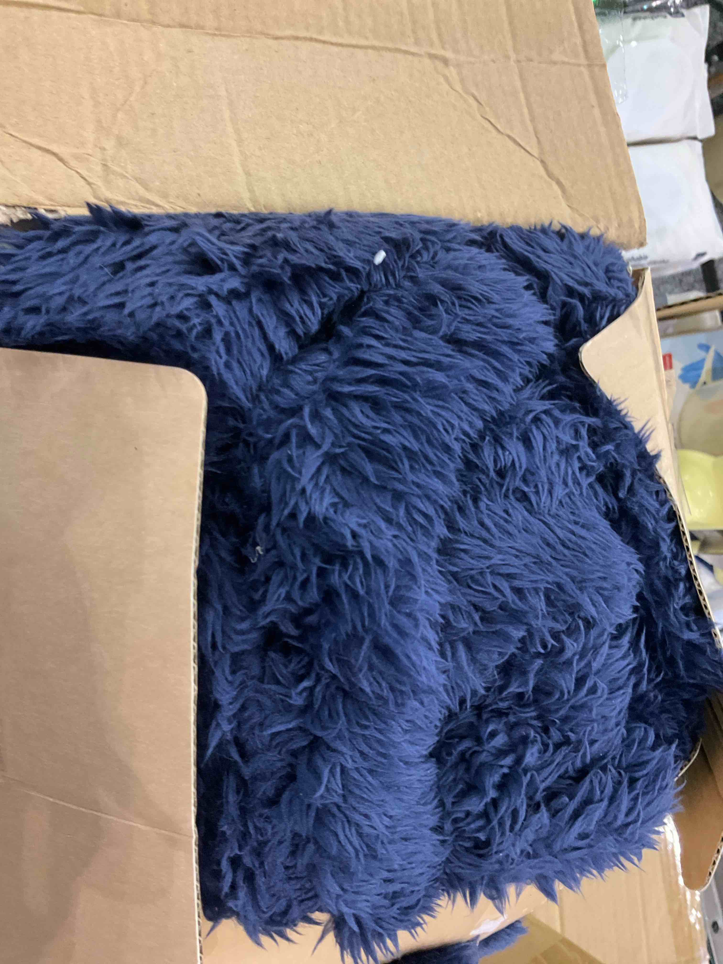 https://s3.amazonaws.com/lotting-images-prod/BargainHunt/EXS01101878_1707222940310.jpeg
