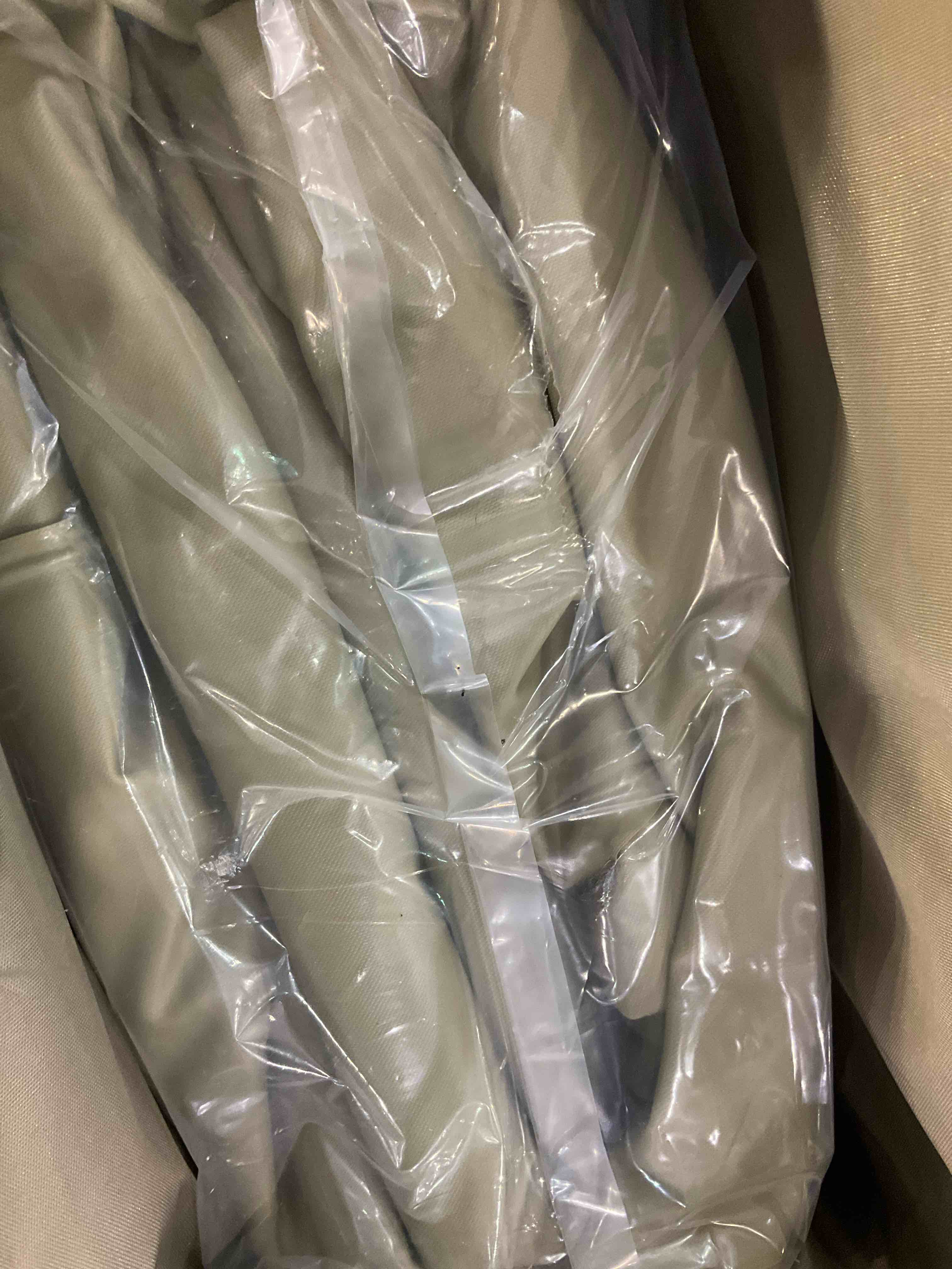 https://s3.amazonaws.com/lotting-images-prod/BargainHunt/EXS01101896_1707224594154.jpeg