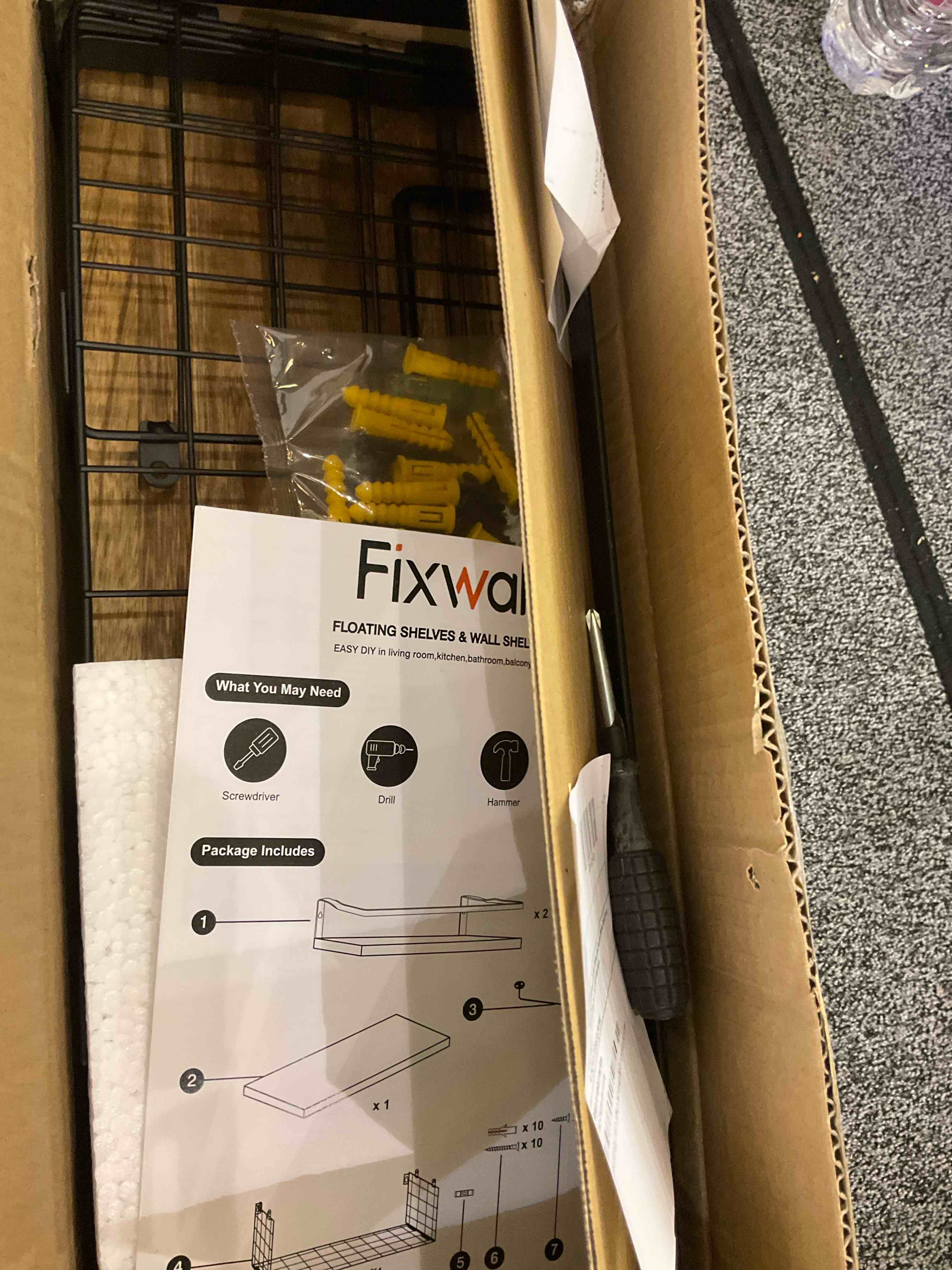 https://s3.amazonaws.com/lotting-images-prod/BargainHunt/EXS01101972_1707235696542.jpeg
