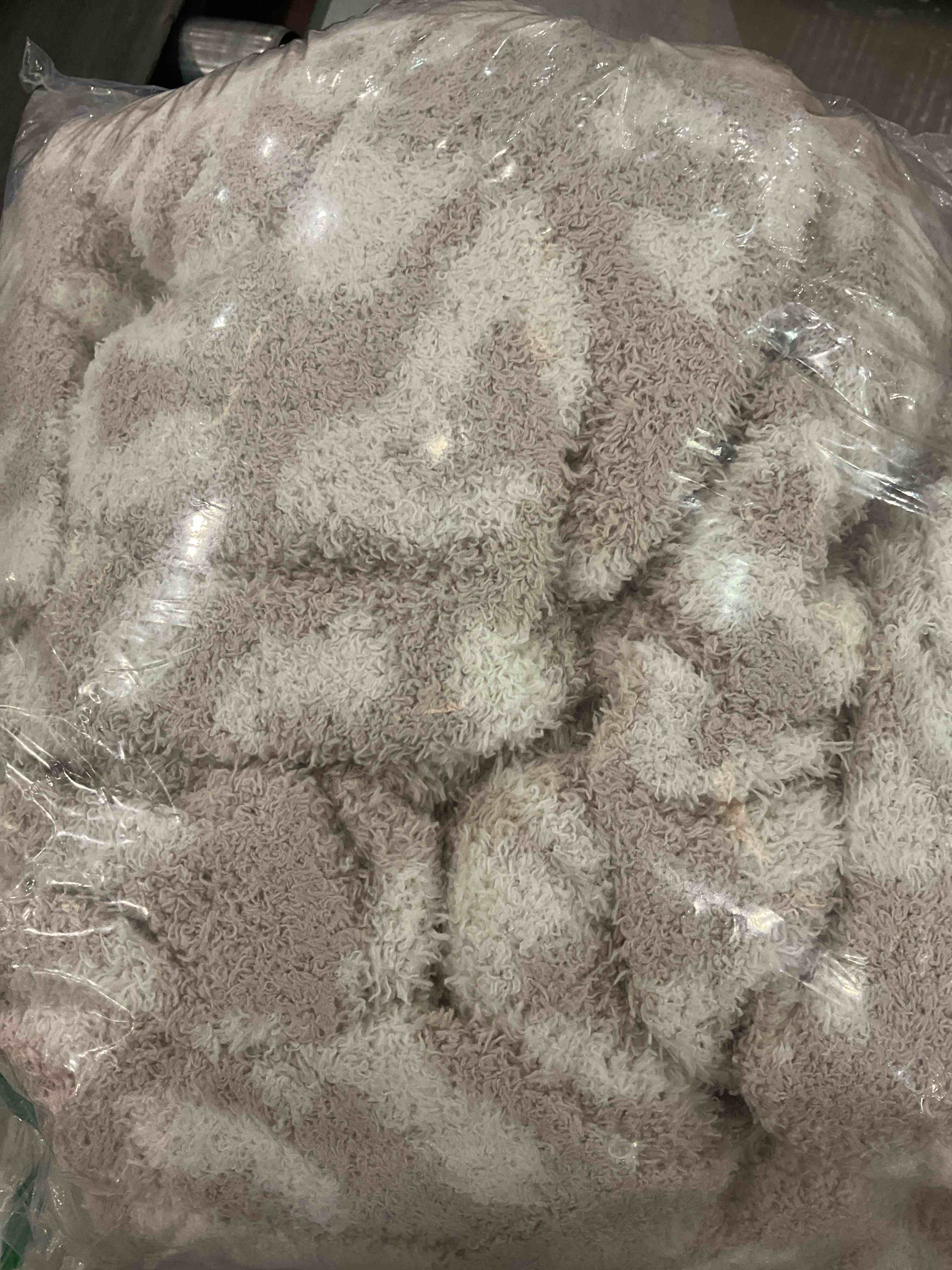 https://s3.amazonaws.com/lotting-images-prod/BargainHunt/EXS01102093_1706724034352.jpeg