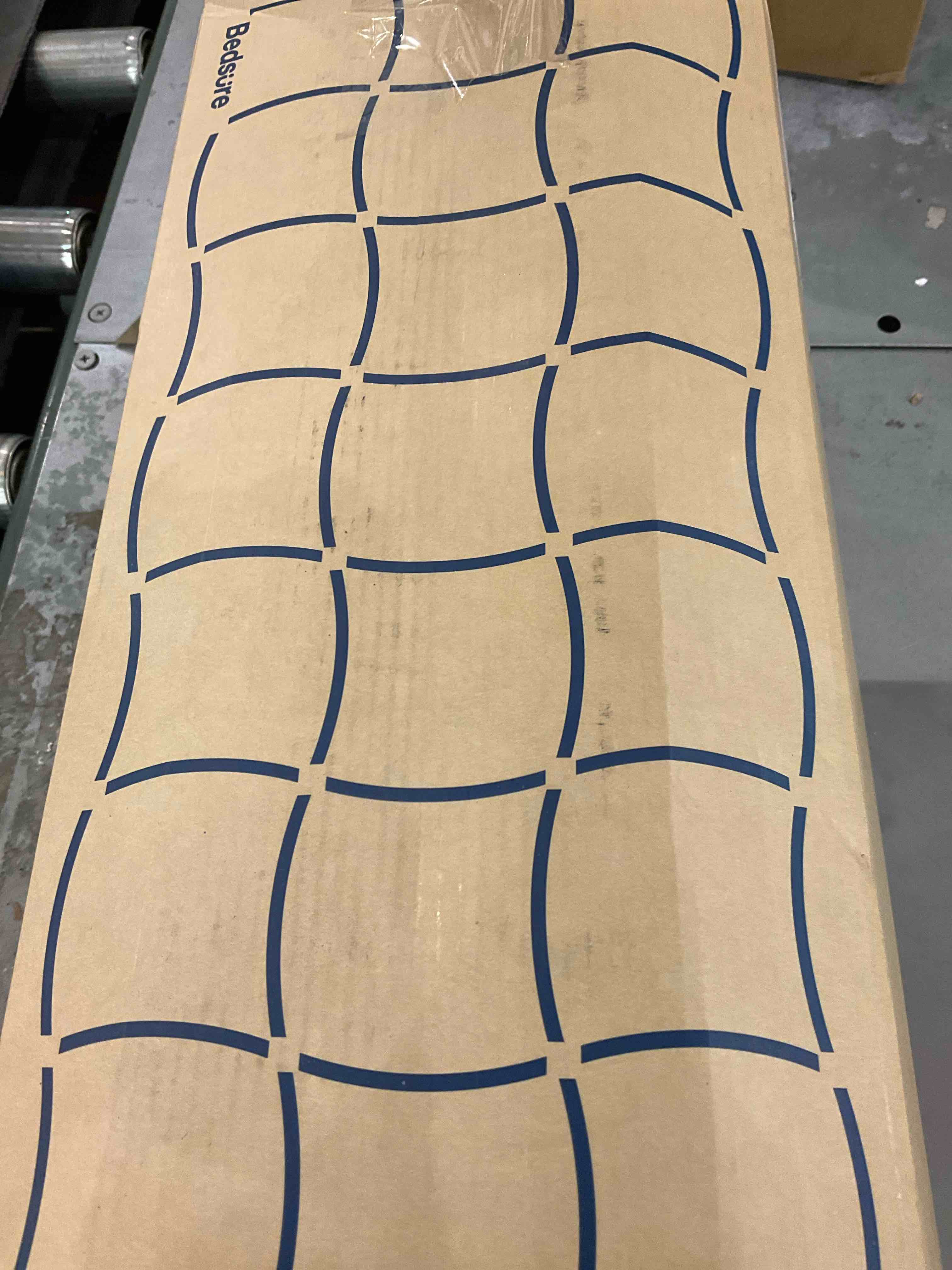 https://s3.amazonaws.com/lotting-images-prod/BargainHunt/EXS01102098_1706724414610.jpeg