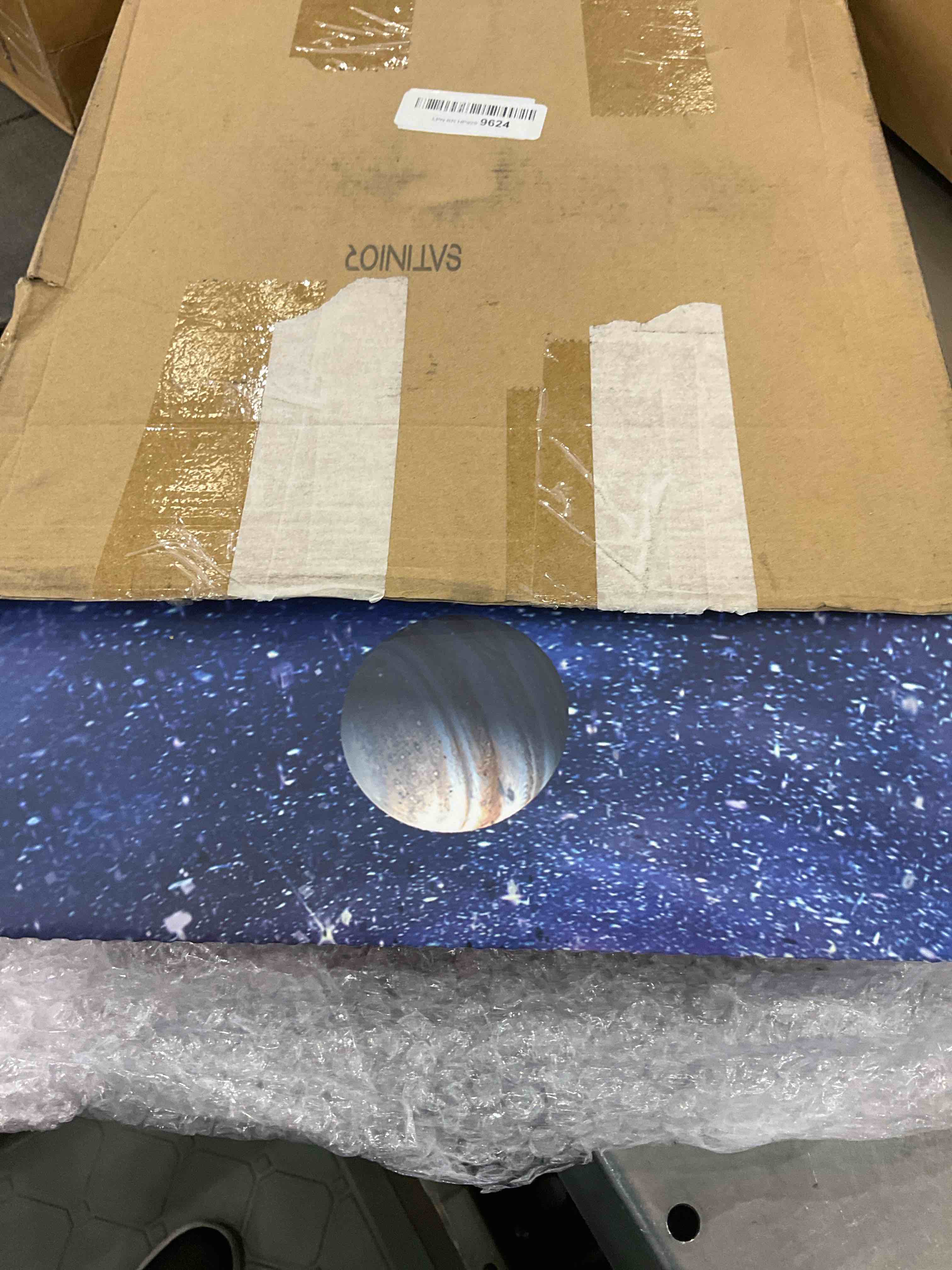 https://s3.amazonaws.com/lotting-images-prod/BargainHunt/EXS01102540_1707322905965.jpeg