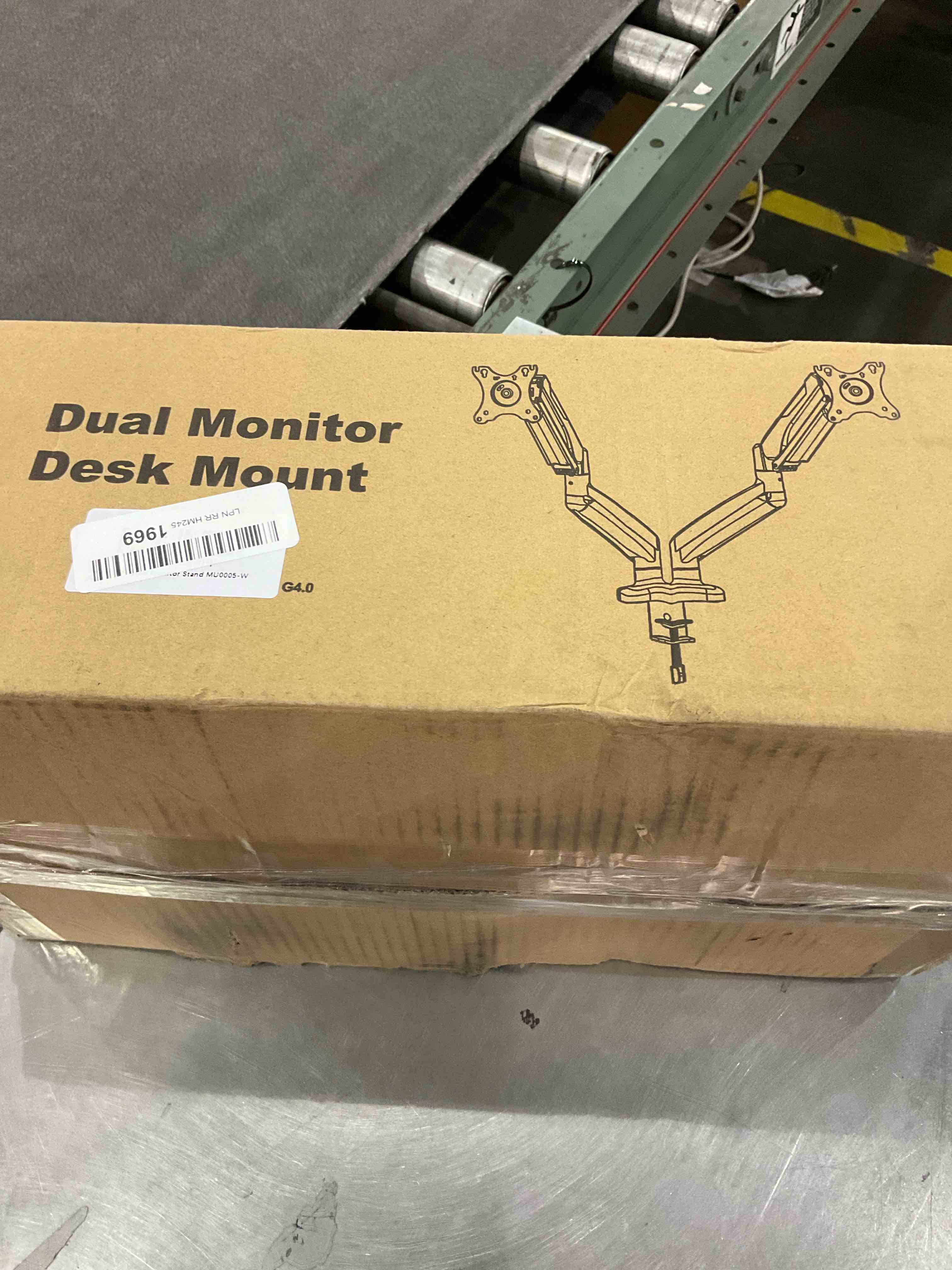 https://s3.amazonaws.com/lotting-images-prod/BargainHunt/EXS01102832_1707827888859.jpeg