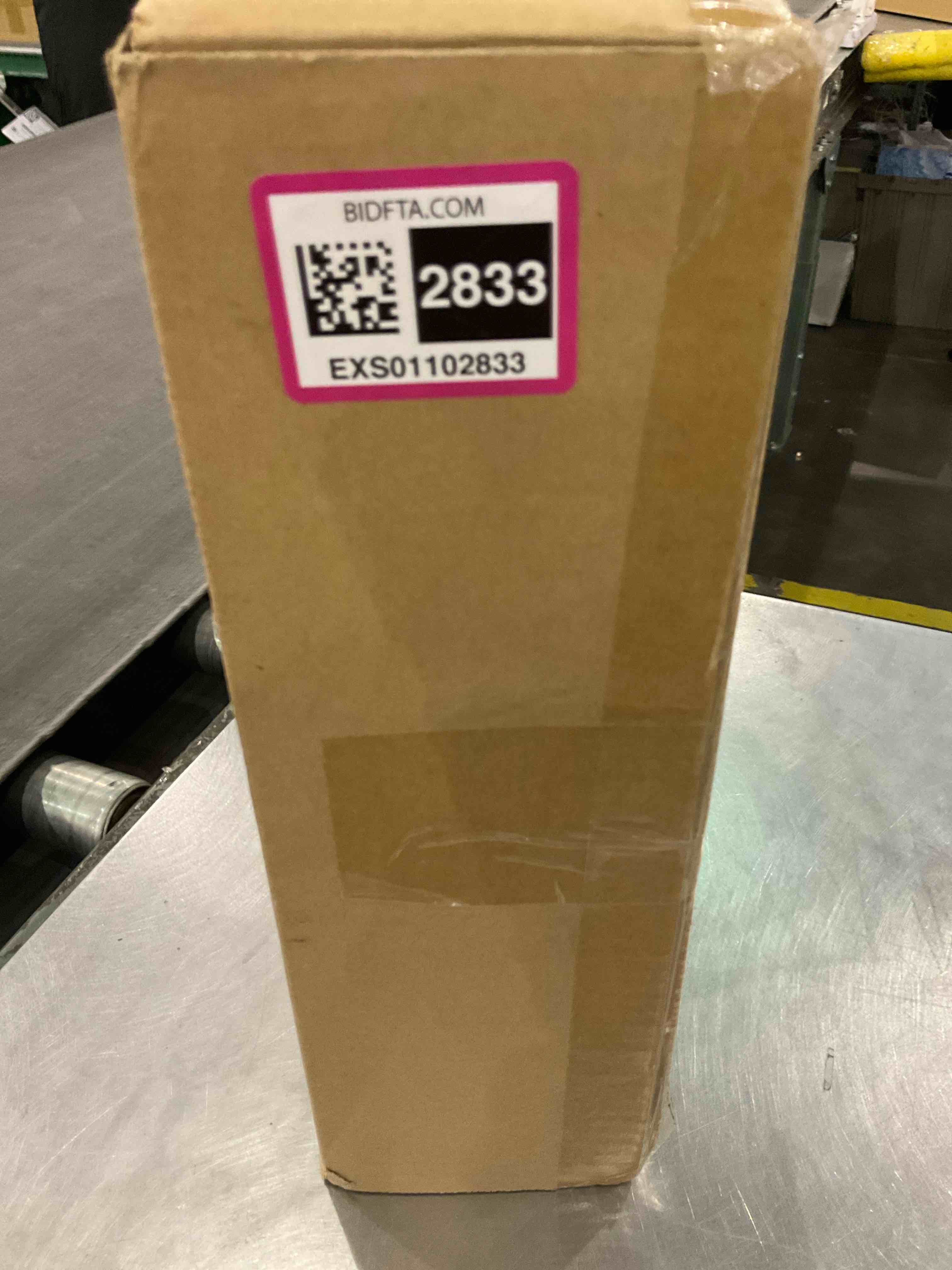 https://s3.amazonaws.com/lotting-images-prod/BargainHunt/EXS01102833_1707827782508.jpeg