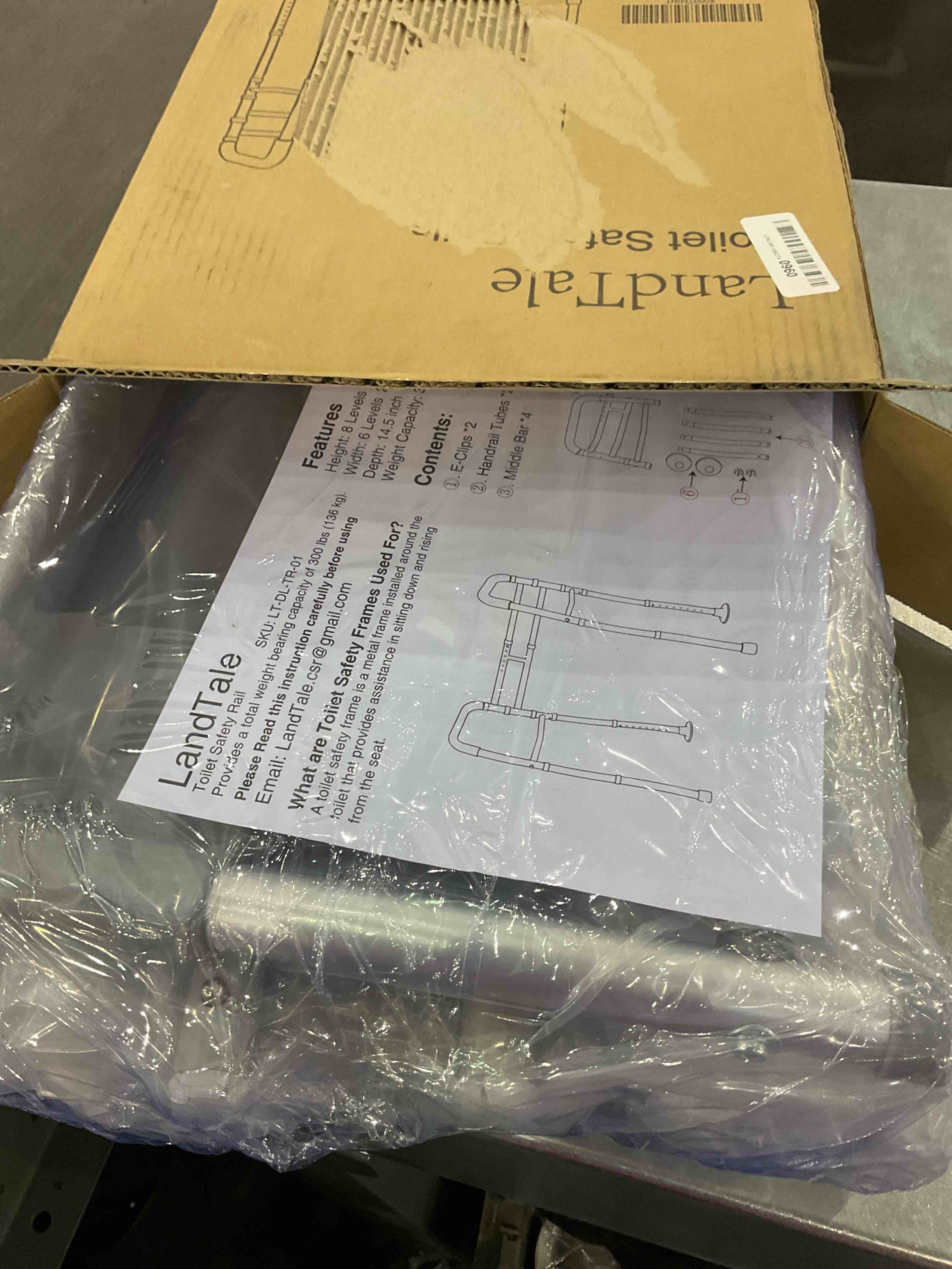 https://s3.amazonaws.com/lotting-images-prod/BargainHunt/EXS01102833_1707827828892.jpeg