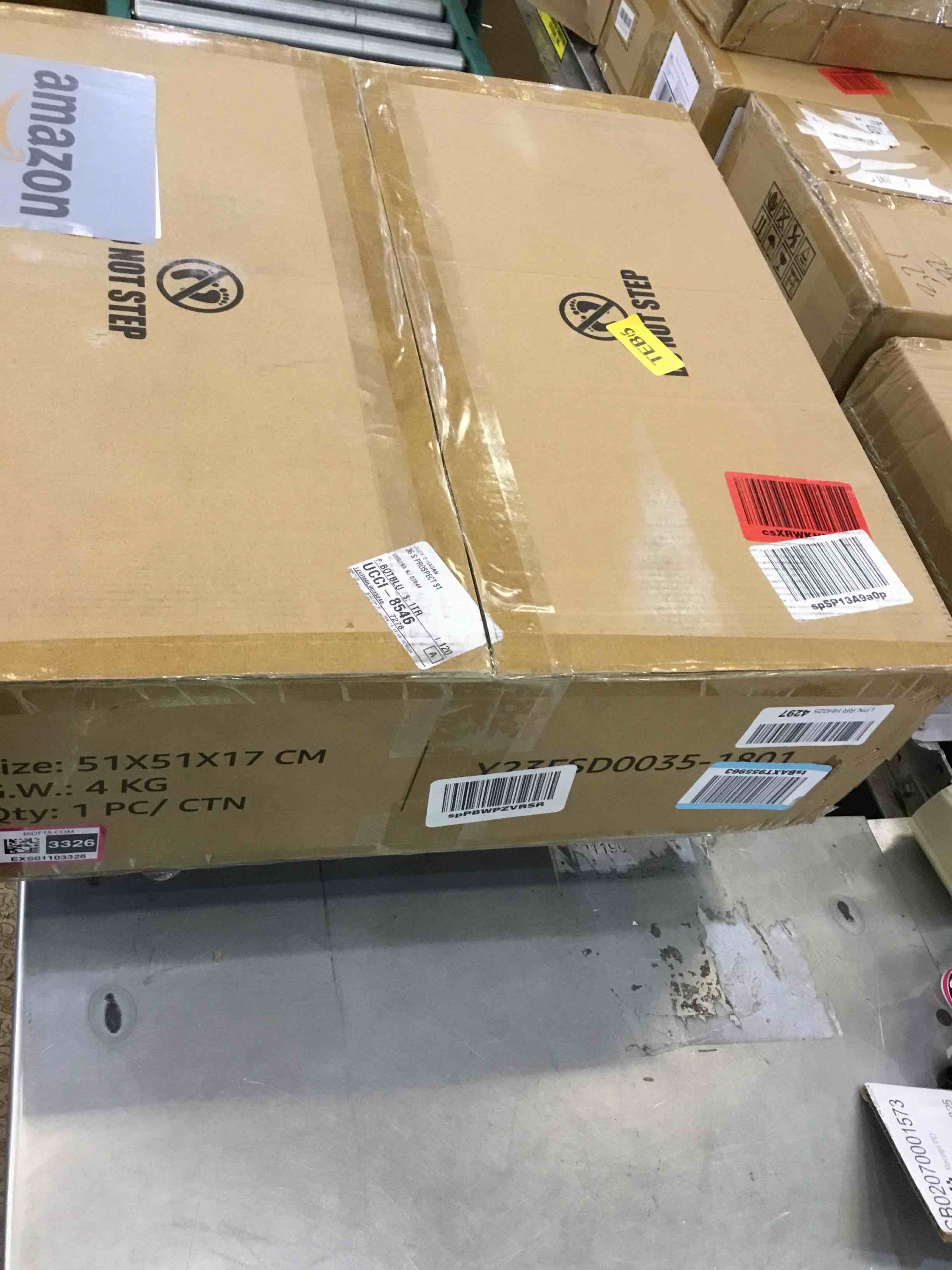 https://s3.amazonaws.com/lotting-images-prod/BargainHunt/EXS01103326_1712596493171.jpeg