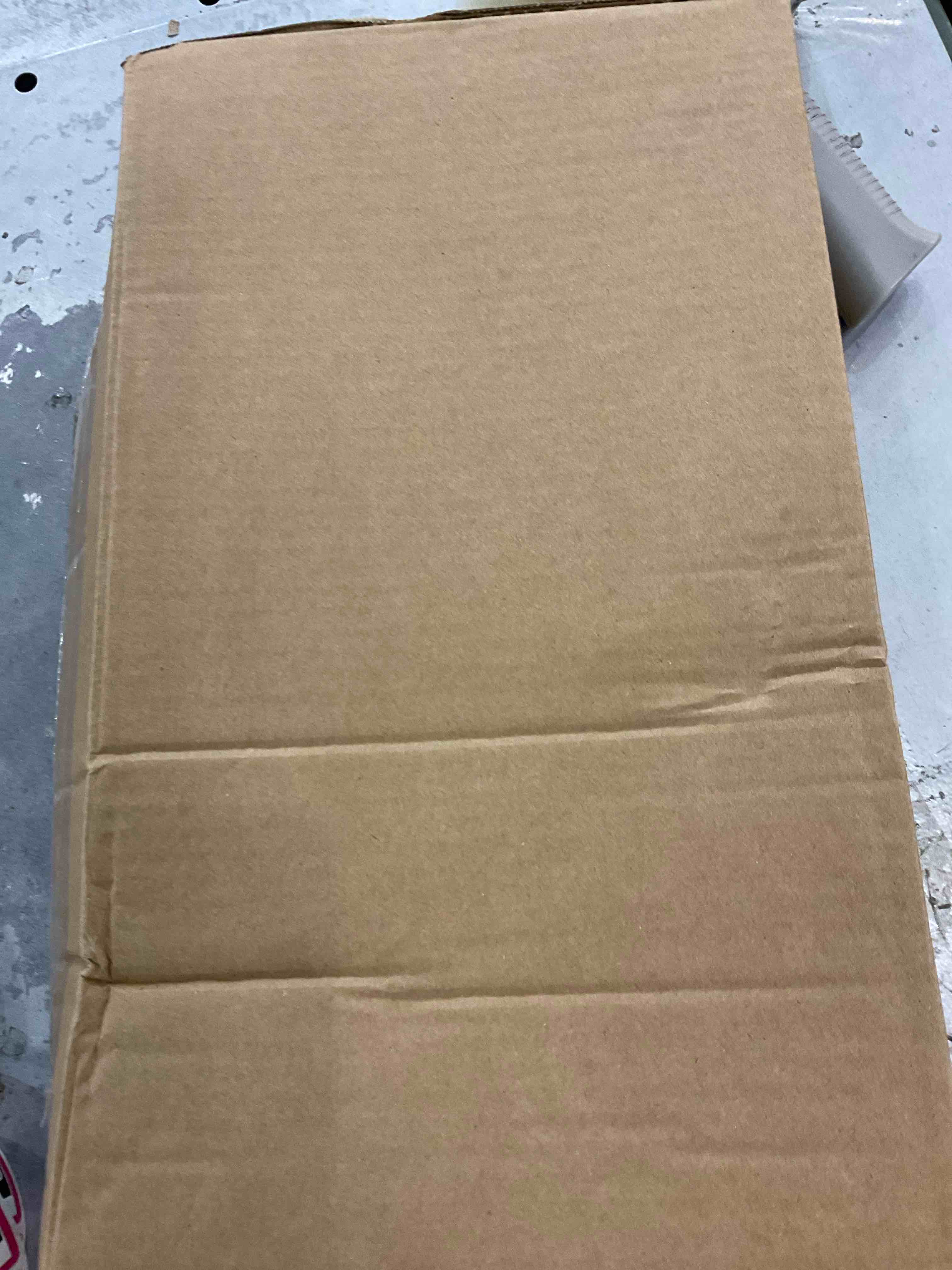 https://s3.amazonaws.com/lotting-images-prod/BargainHunt/EXS01103702_1706552475631.jpeg